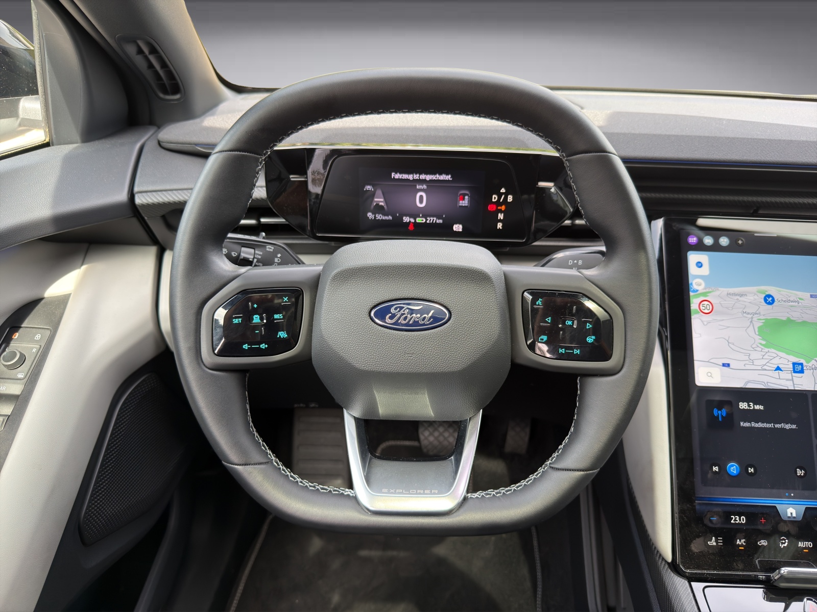 FORD Explorer Extended Range Premium-image-10