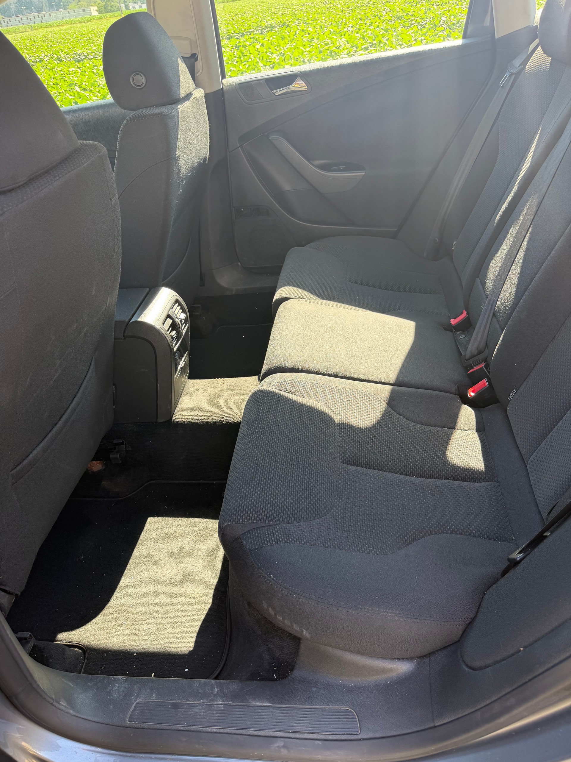 VW Passat Variant 1.8 TSI Sportline Tiptronic-image-5