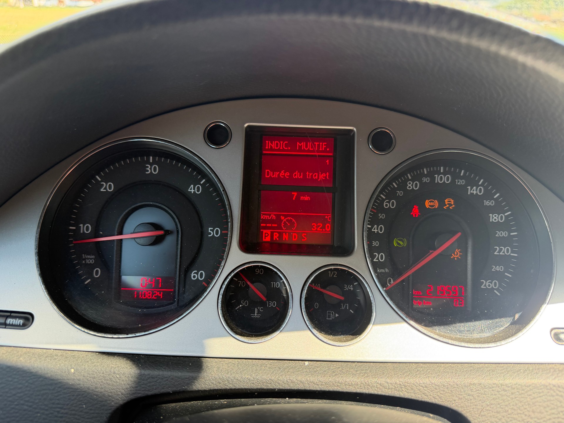 VW Passat Variant 1.8 TSI Sportline Tiptronic-image-7