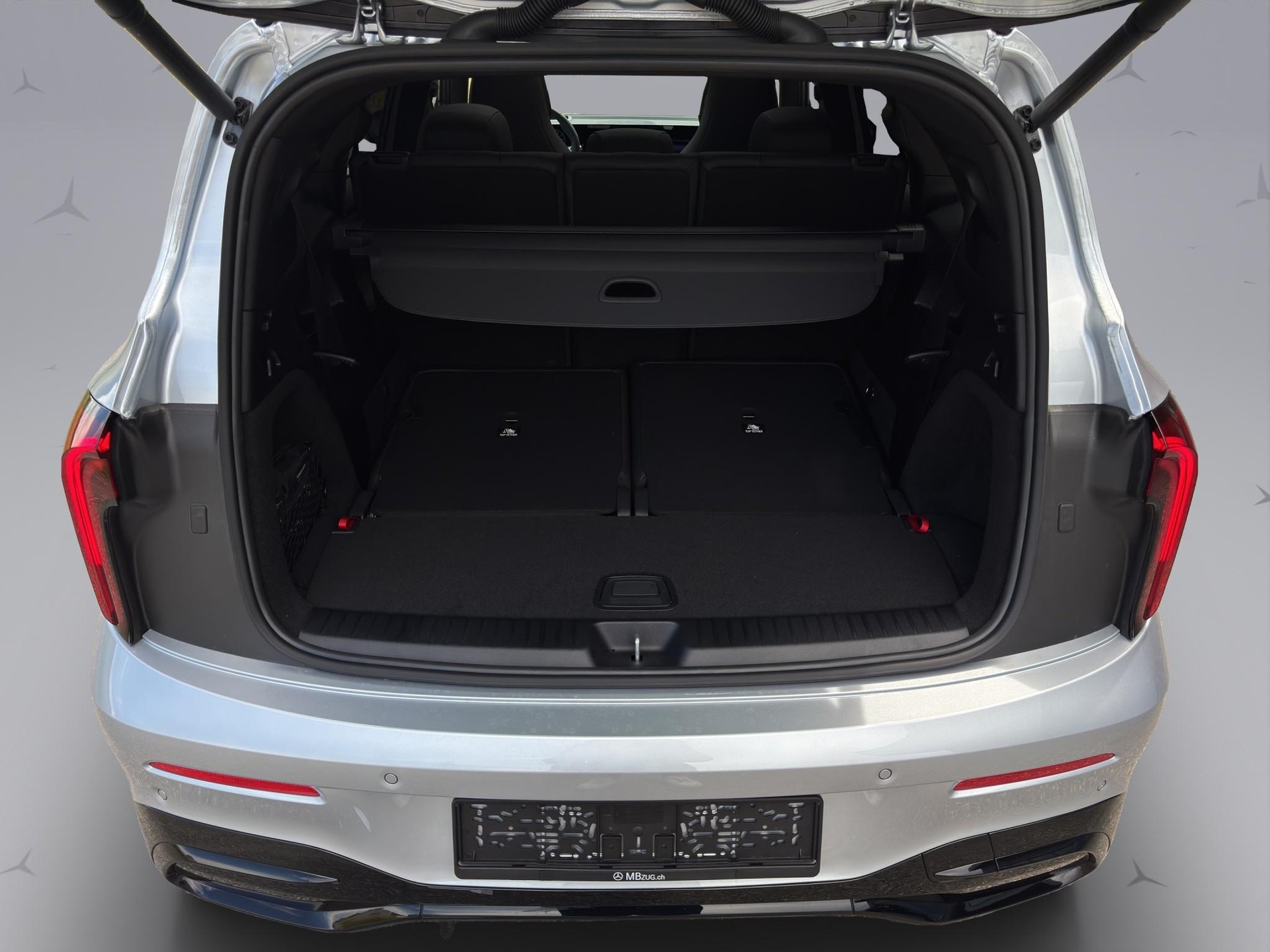 MERCEDES-BENZ GLB 350 4matic-image-18