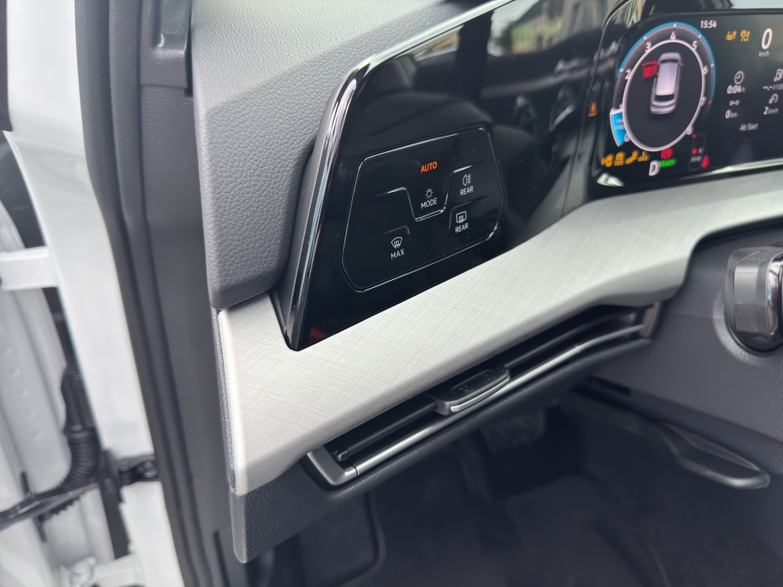 VW Golf UNITED 1.5eTSI 115PS-image-14
