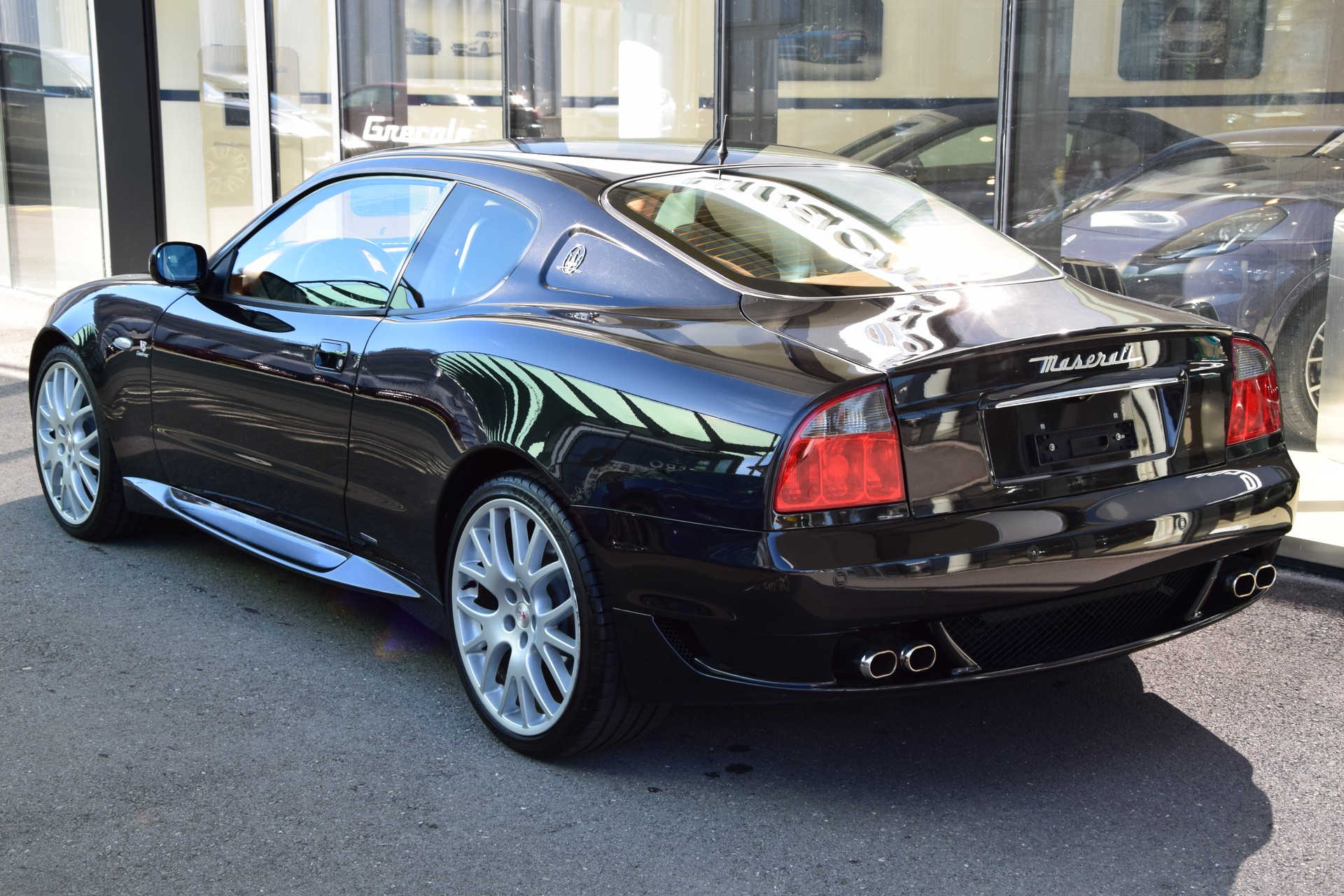 MASERATI Coupé GranSport-image-3
