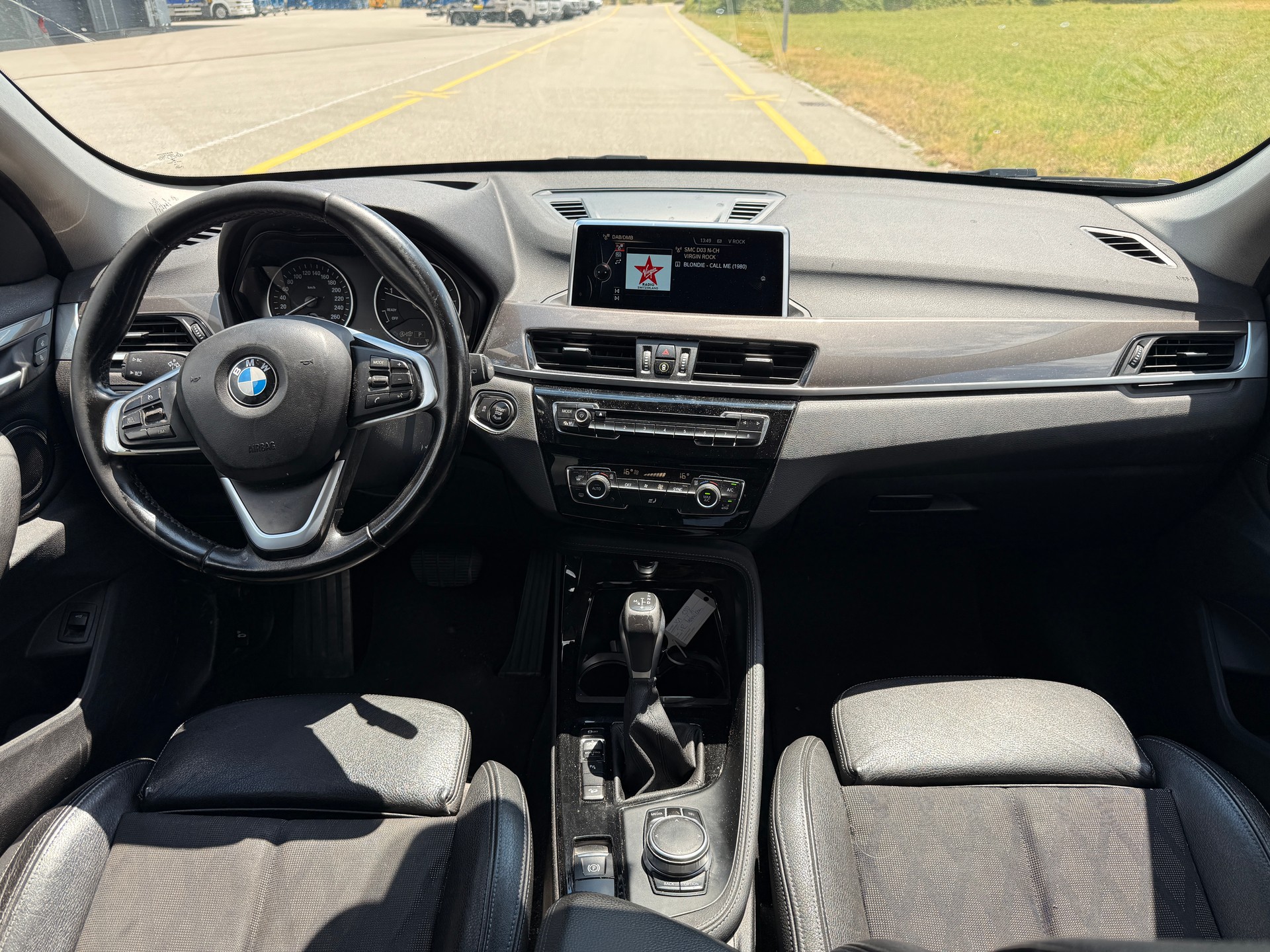 BMW X1 xDrive 25d xLine Steptronic-image-10