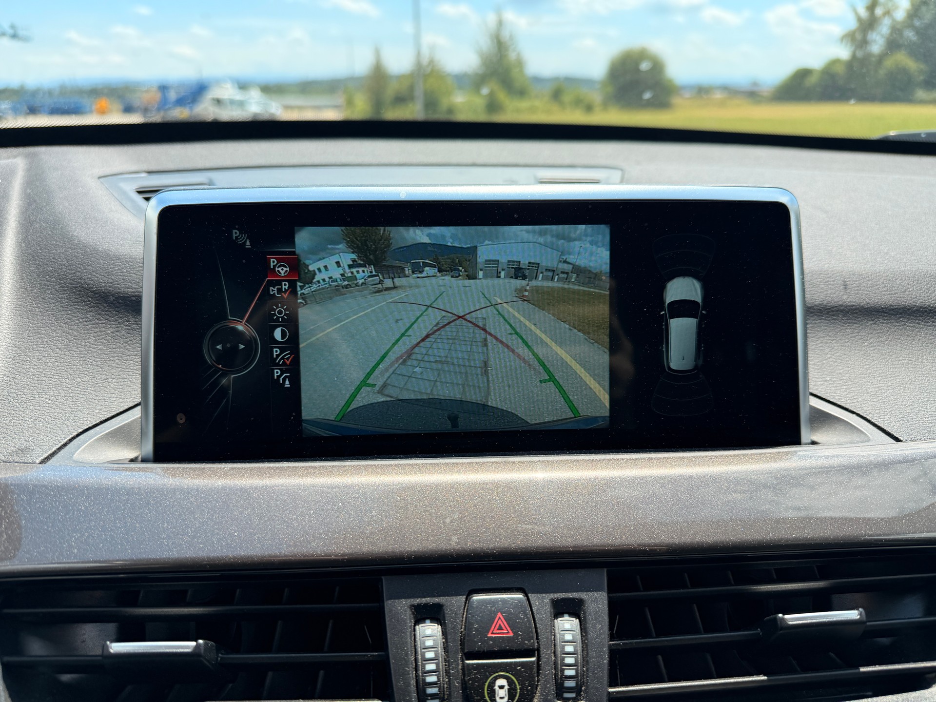 BMW X1 xDrive 25d xLine Steptronic-image-15