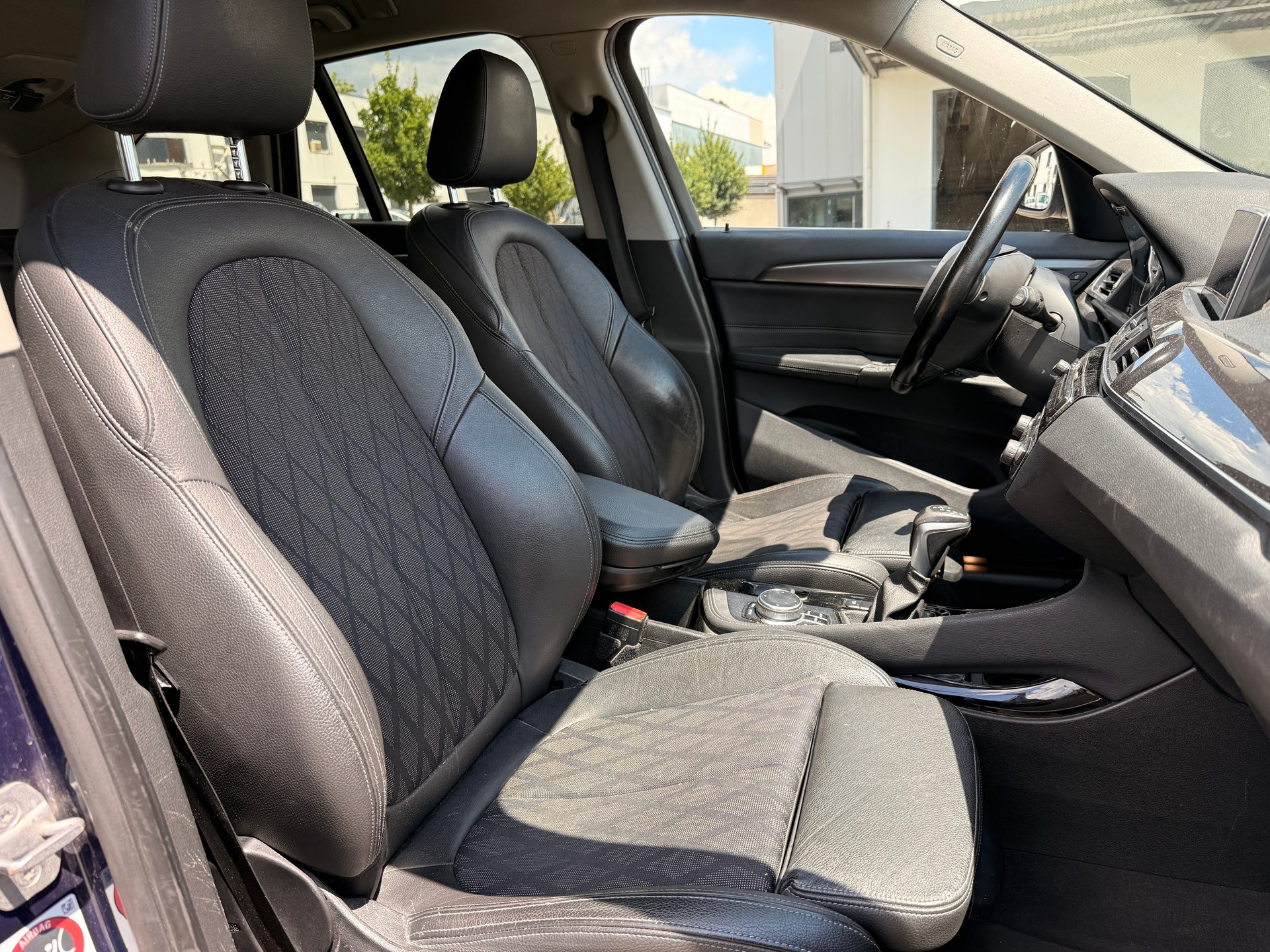 BMW X1 xDrive 25d xLine Steptronic-image-9