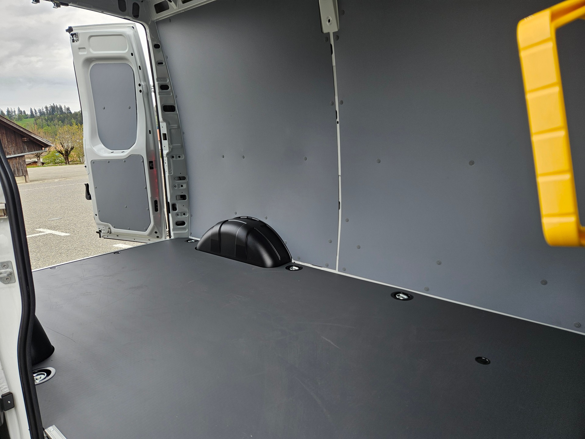 IVECO 35S16V kurz court AUTOMAT 156 ps preis ohne steuer-image-11