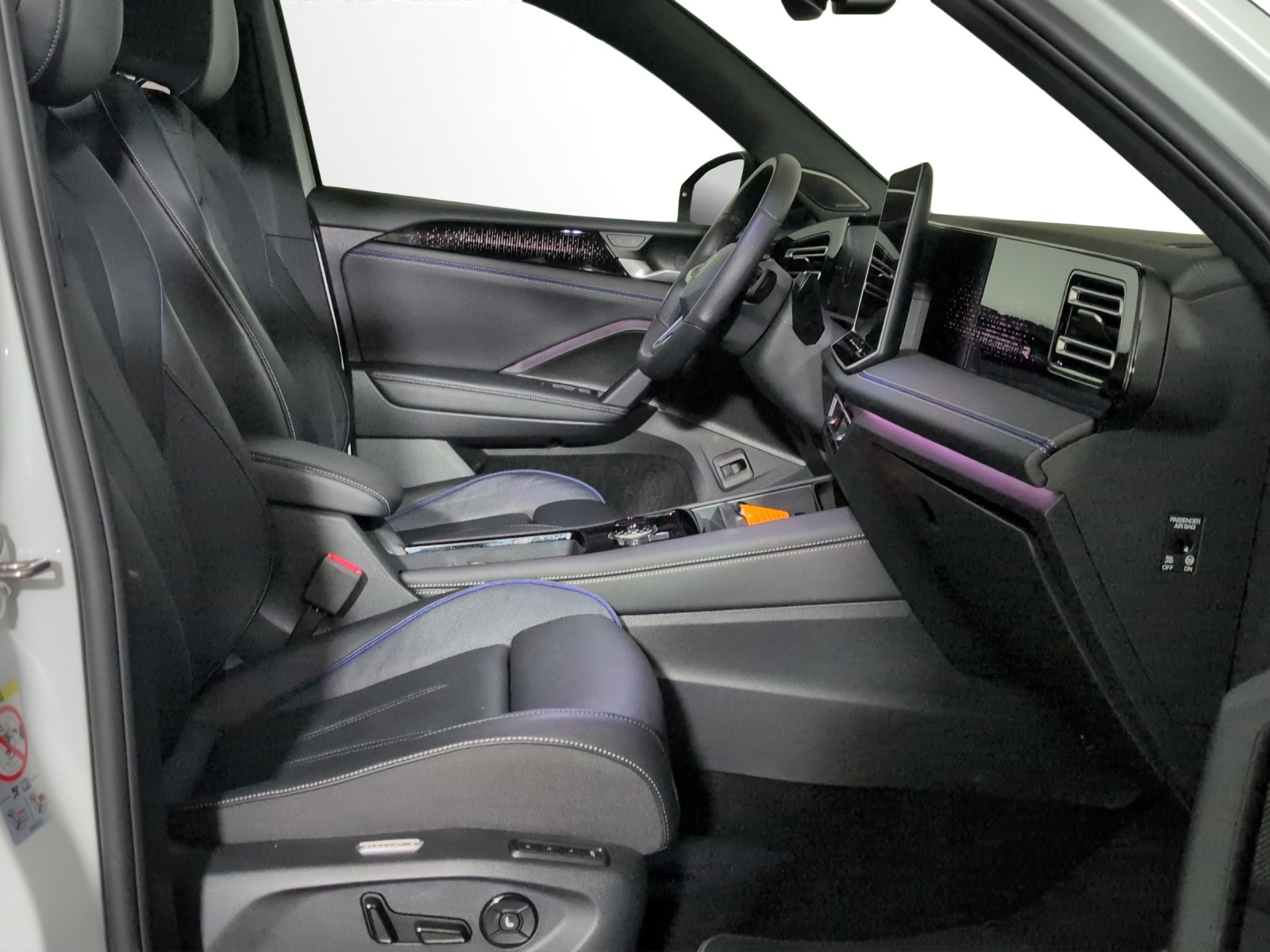 VW Tiguan 2.0 TDI SCR R-Line 4Motion DSG-image-6