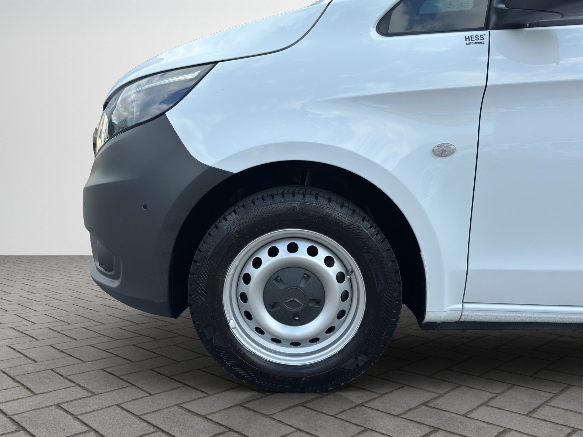 MERCEDES-BENZ Vito 114 CDI Lang Pro Tourer 9G-Tronic-image-18