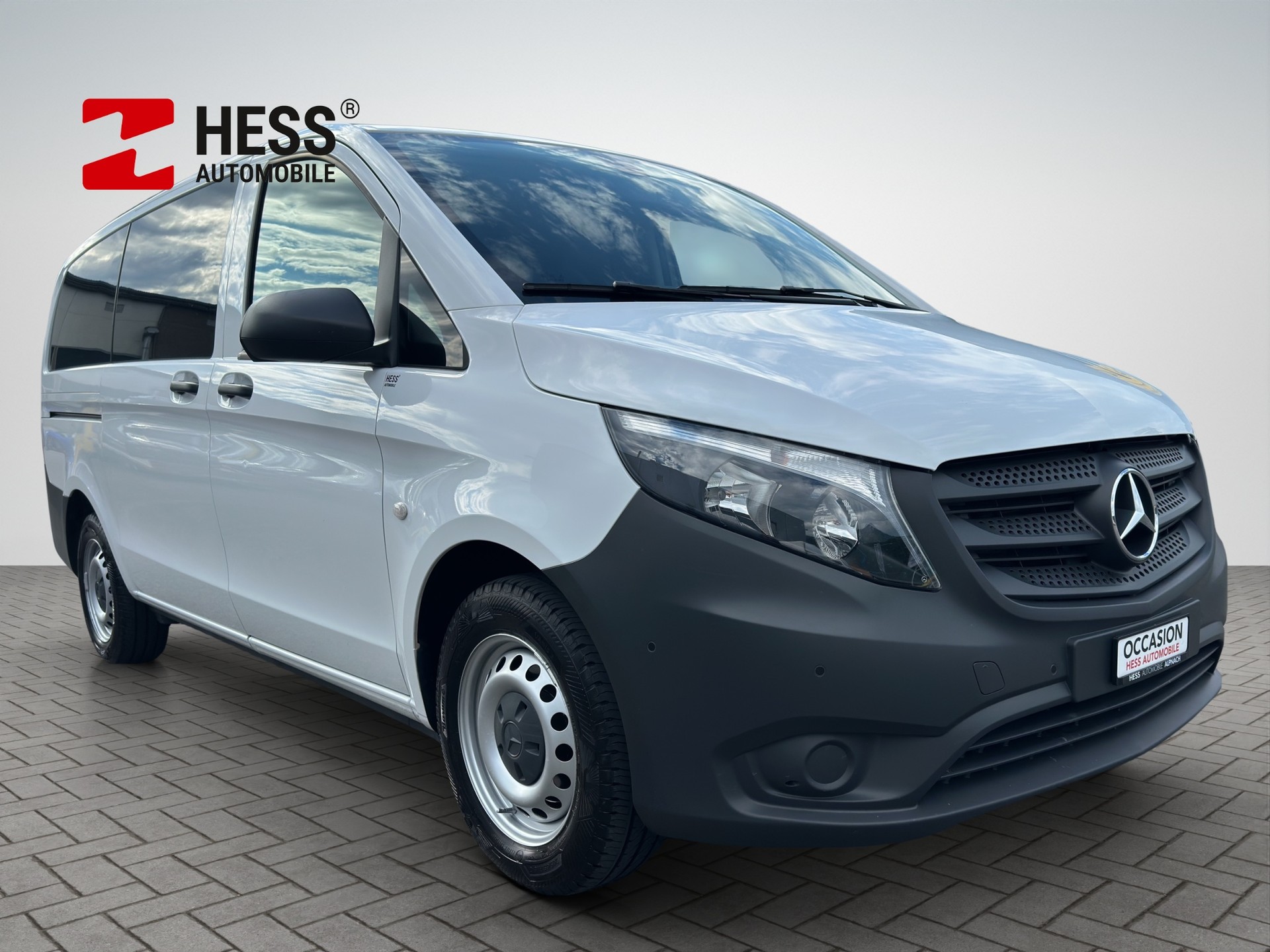 MERCEDES-BENZ Vito 114 CDI Lang Pro Tourer 9G-Tronic-image-7