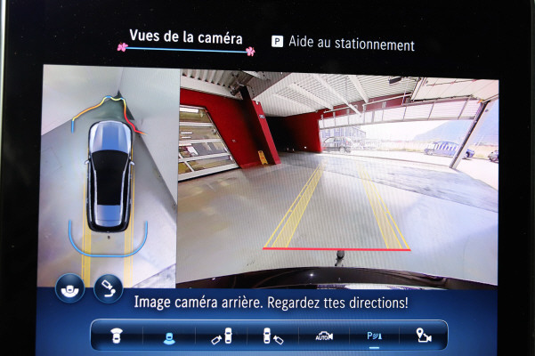 MERCEDES-BENZ C 220 d T 4M Swiss Star-image-13