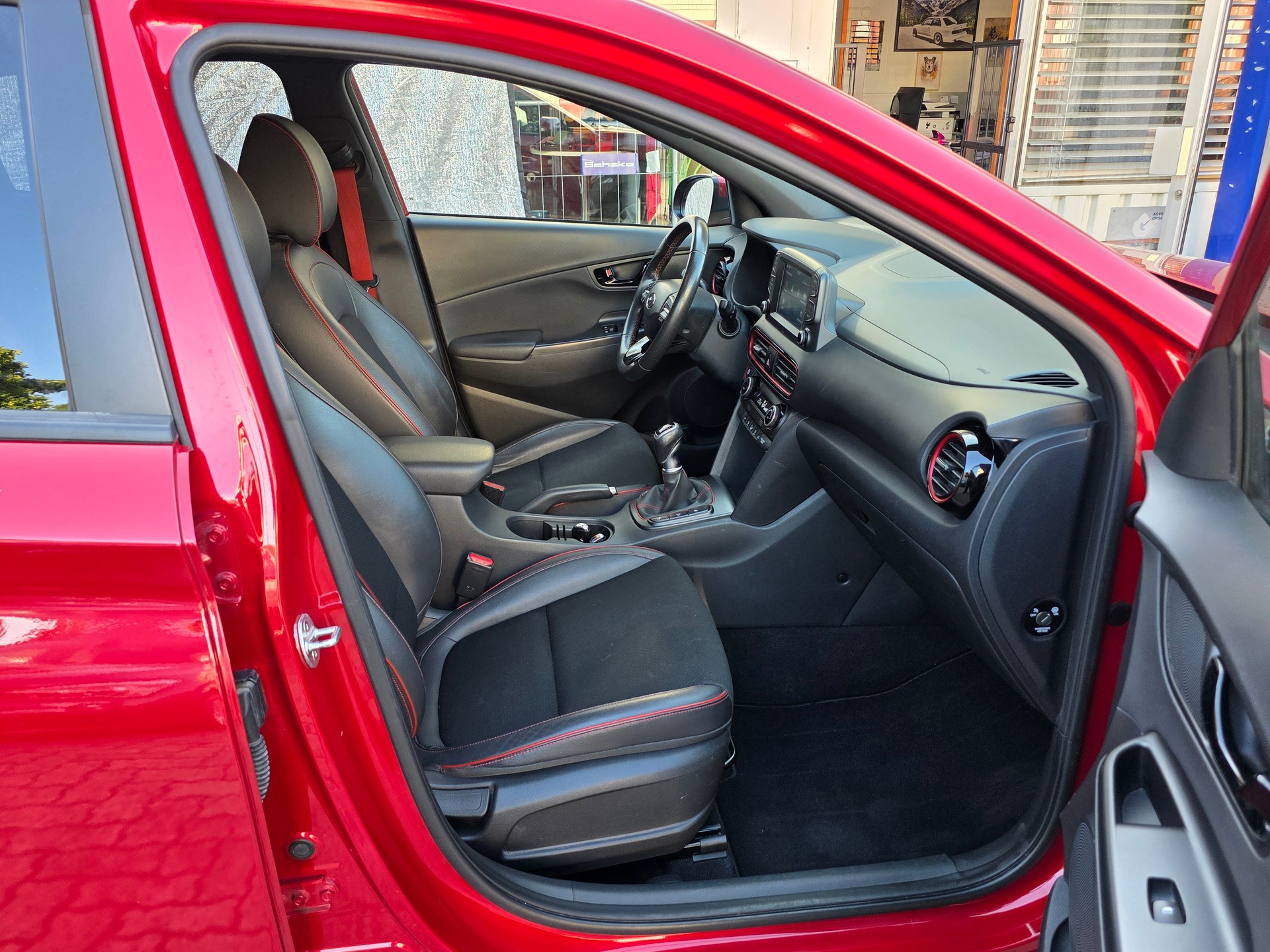 HYUNDAI Kona 1.0 T-GDi Launch Plus 2WD / Neu ab Mfk.-image-8