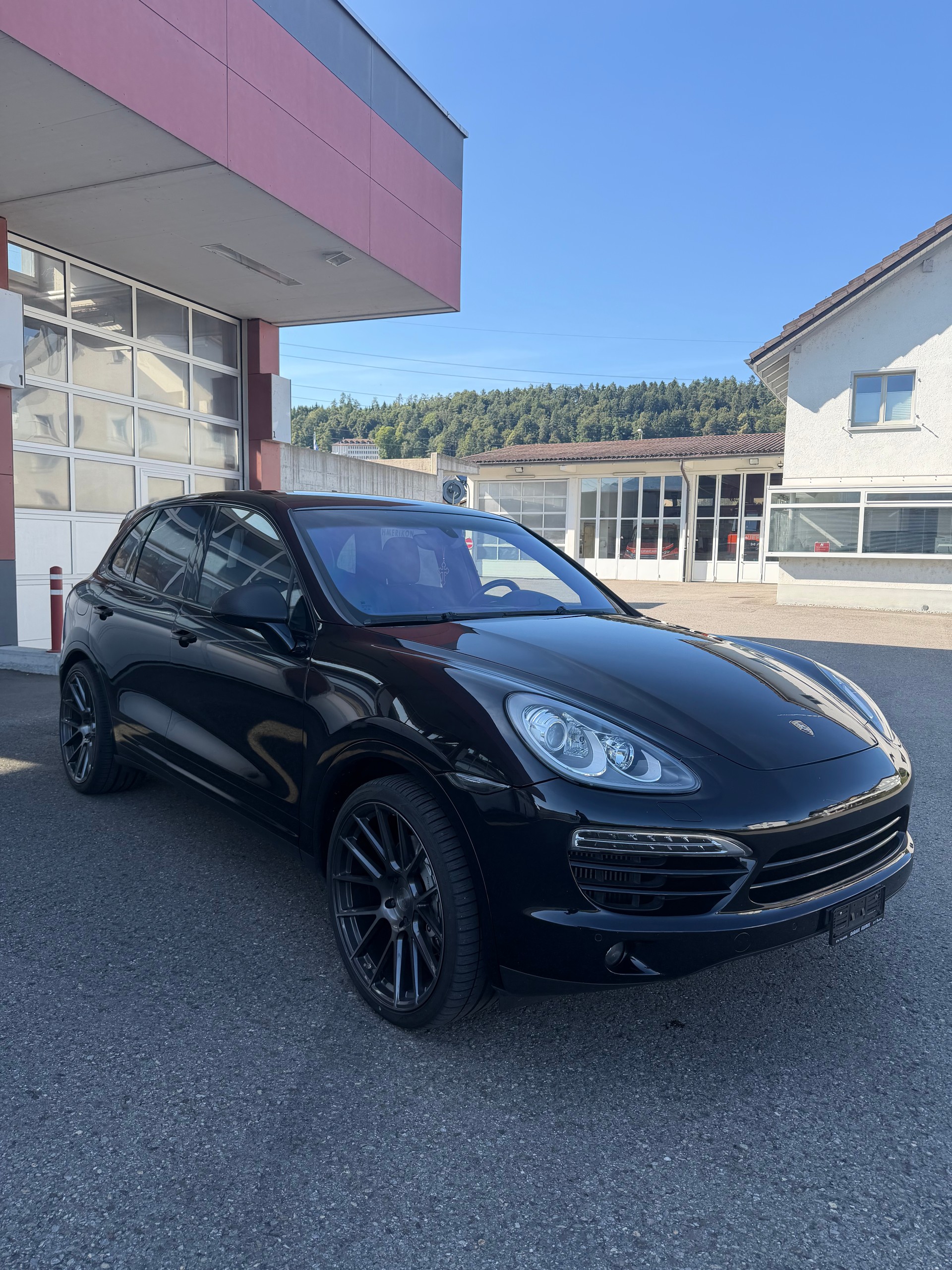 PORSCHE 4.2 V8 TDI S TipT-image-1