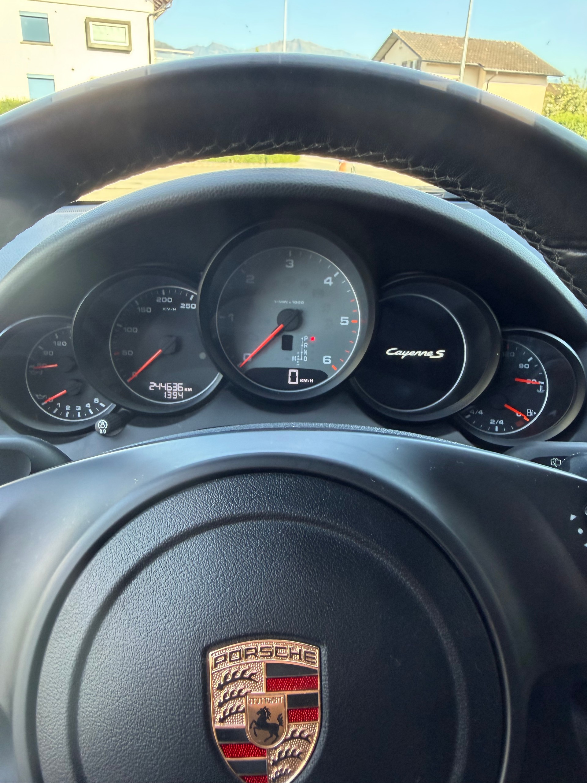 PORSCHE 4.2 V8 TDI S TipT-image-4