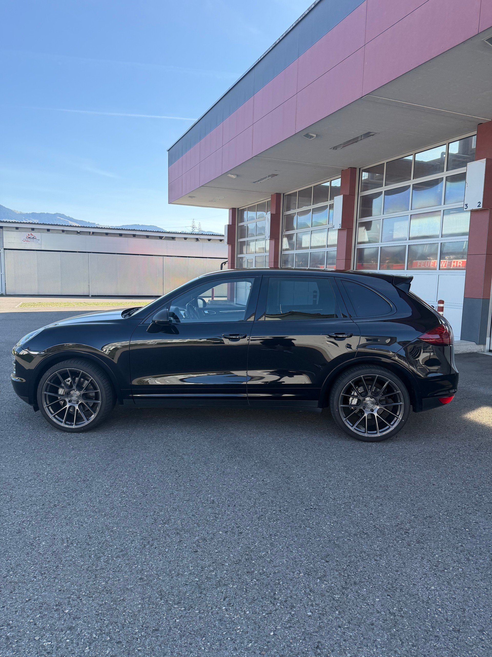 PORSCHE 4.2 V8 TDI S TipT-image-0