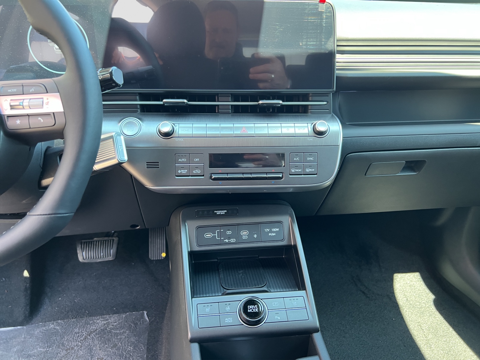 HYUNDAI Kona 1.6 GDi HEV Amplia DCT-image-11