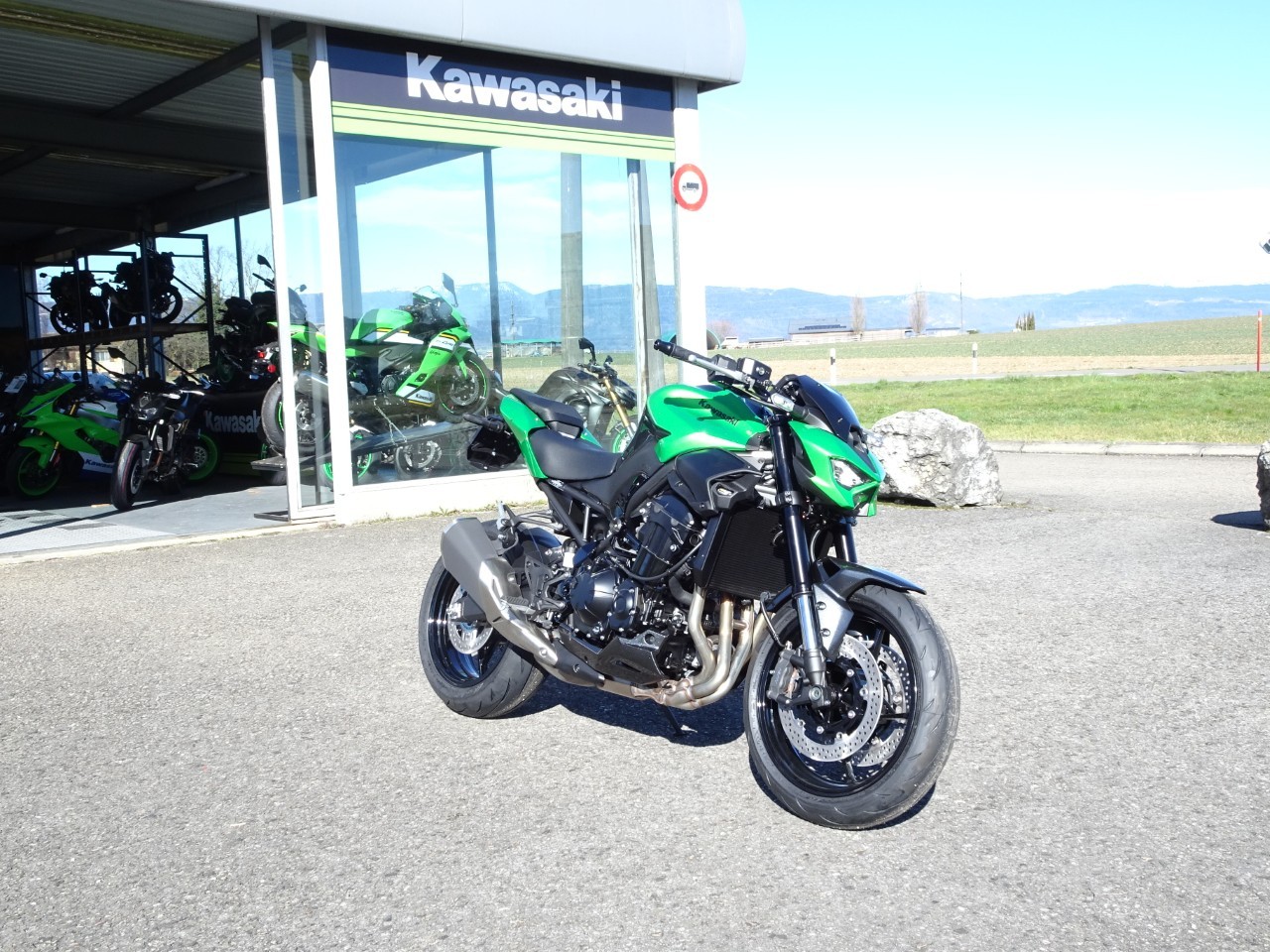 KAWASAKI Z 900 (35kW)-showroom-element-1
