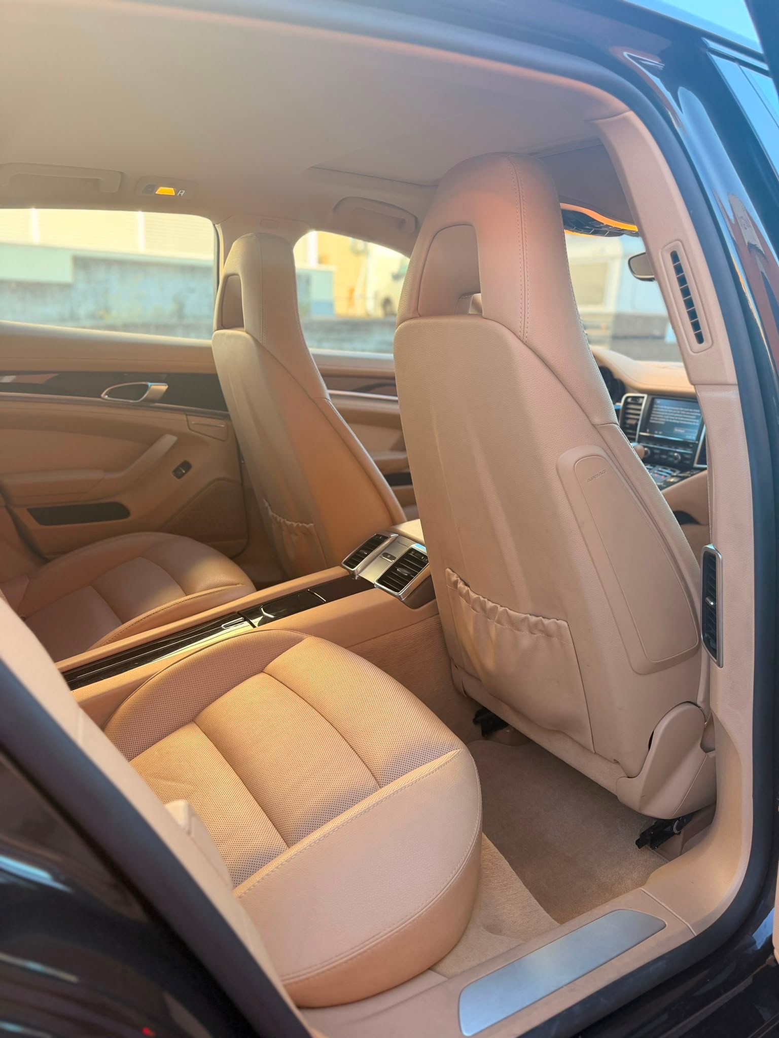 PORSCHE Panamera 4 3.6 PDK-image-15