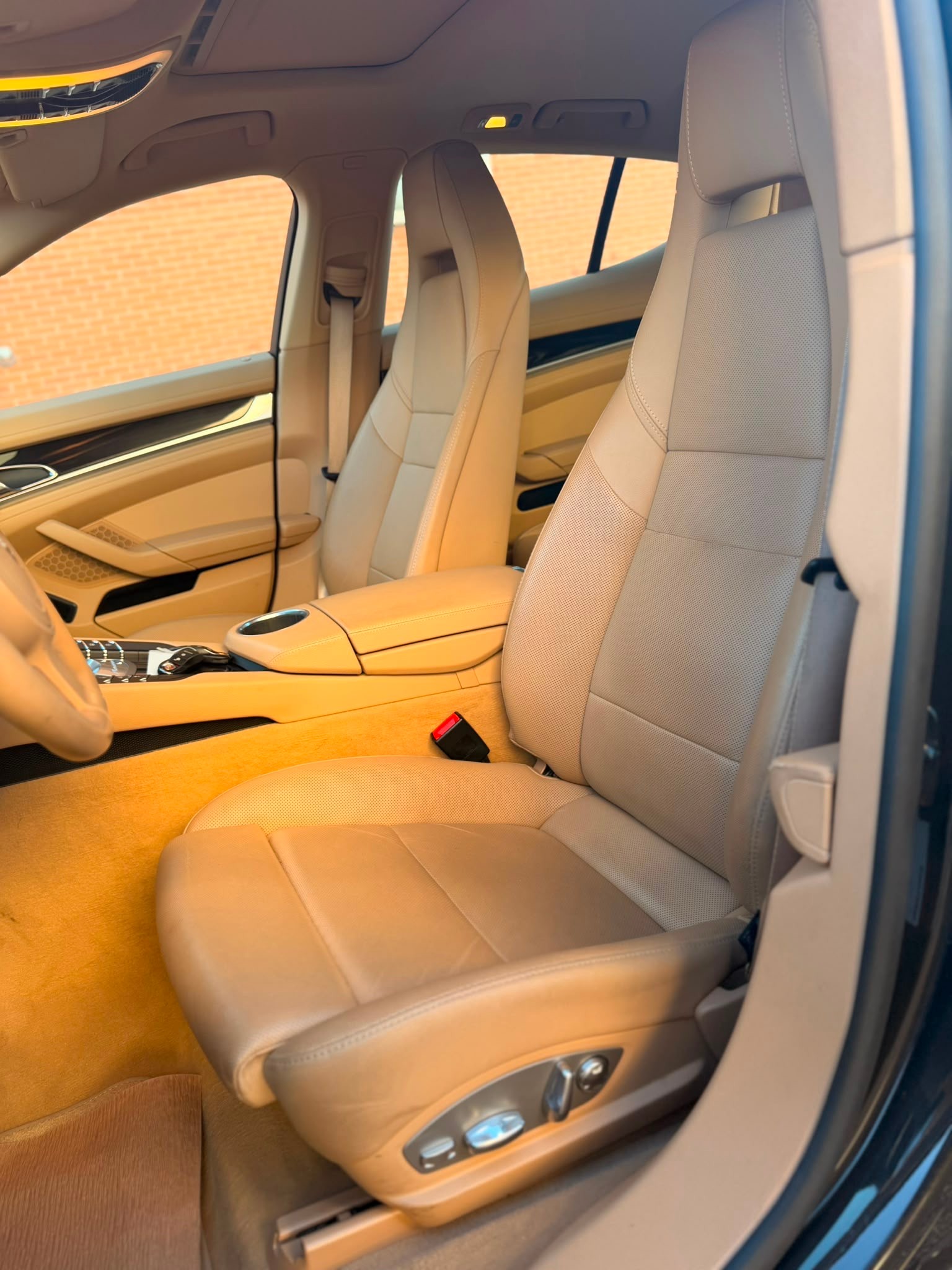 PORSCHE Panamera 4 3.6 PDK-image-11