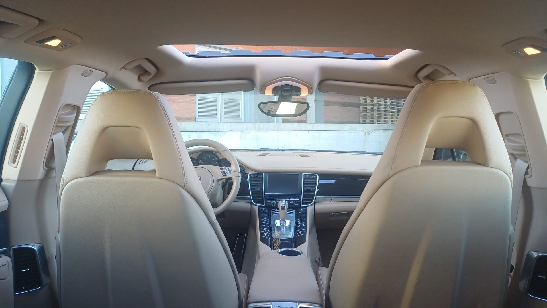 PORSCHE Panamera 4 3.6 PDK-image-8