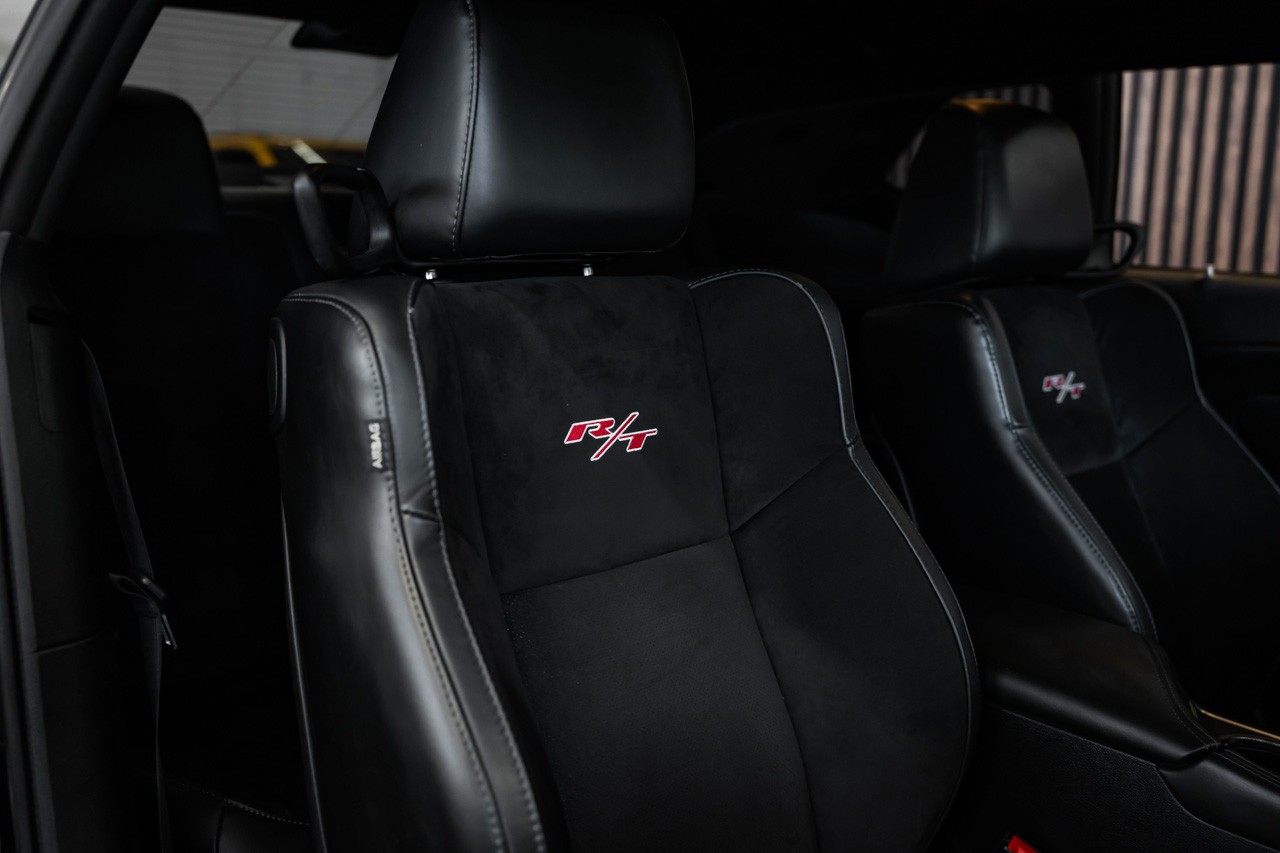 DODGE Challenger 6.4 V8 SRT HEMI-image-17