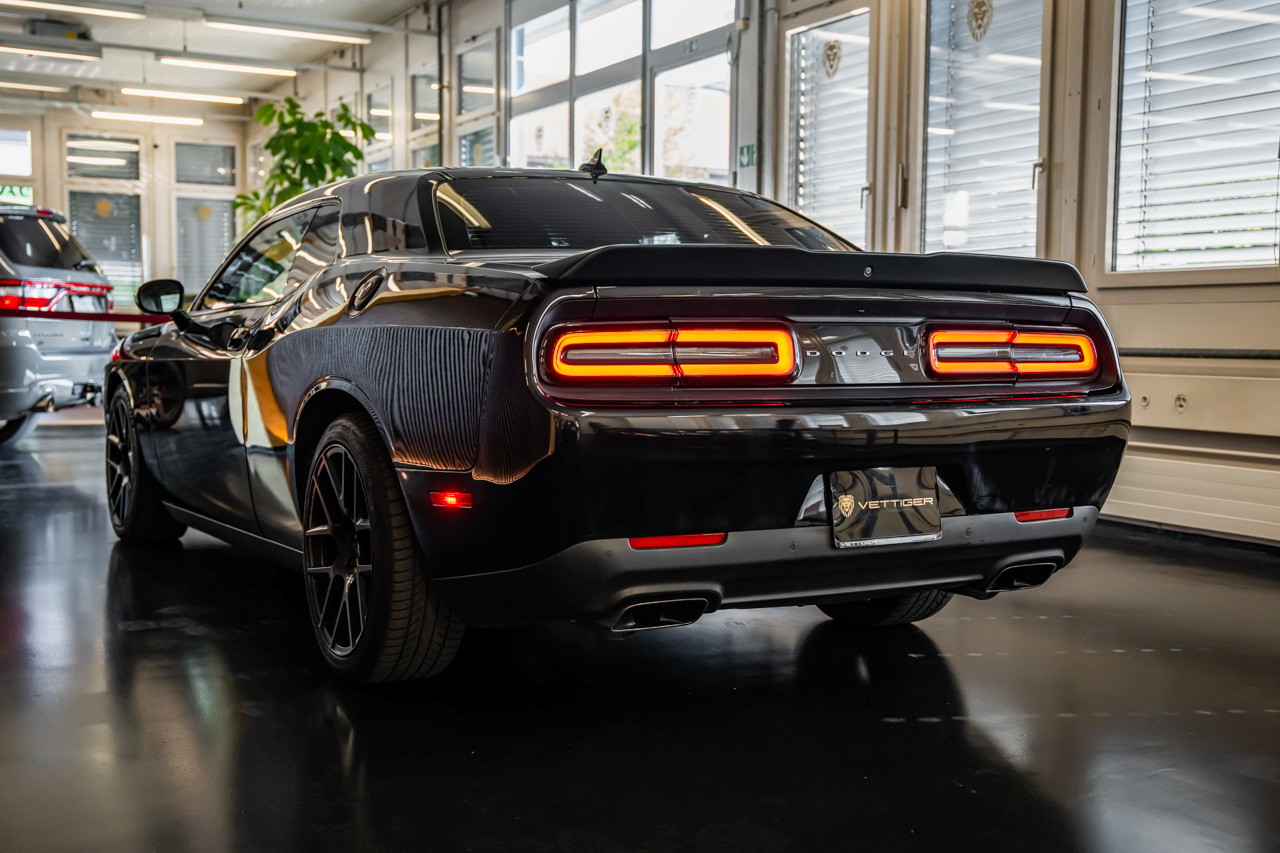 DODGE Challenger 6.4 V8 SRT HEMI-image-3
