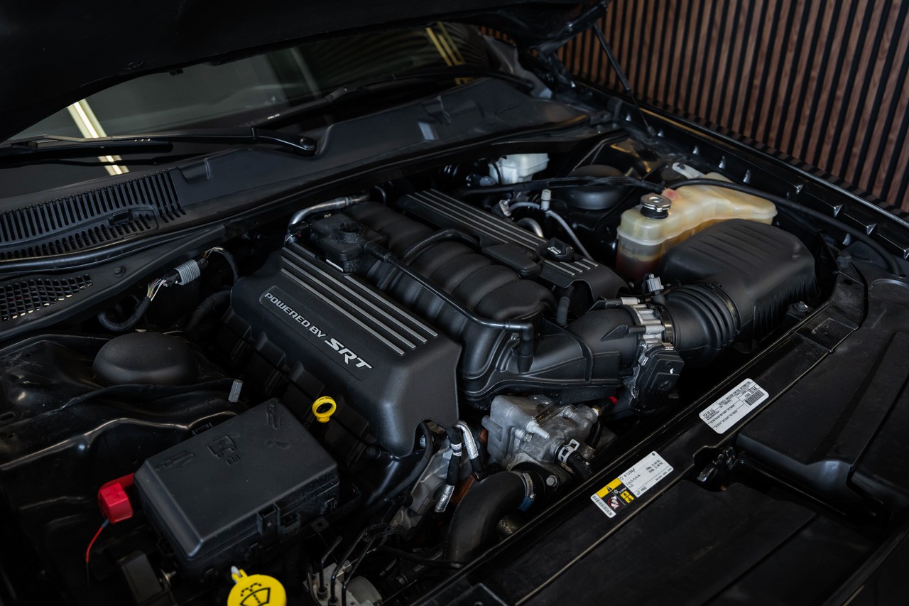 DODGE Challenger 6.4 V8 SRT HEMI-image-30