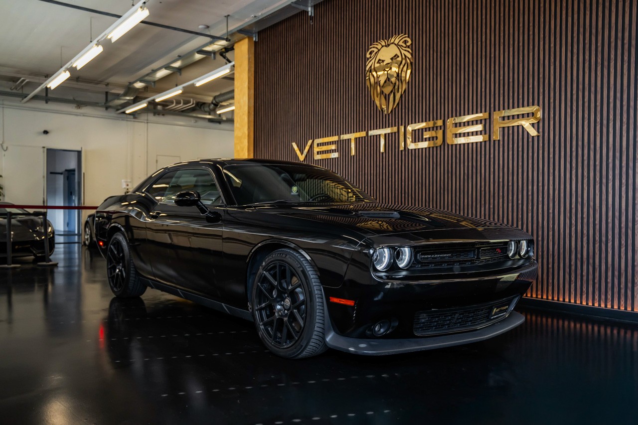 DODGE Challenger 6.4 V8 SRT HEMI-image-0