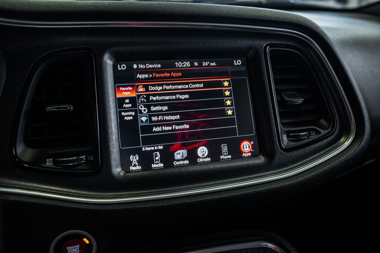 DODGE Challenger 6.4 V8 SRT HEMI-image-21