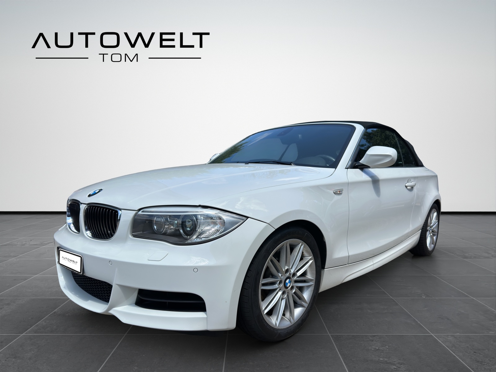BMW 135i Cabrio DSG M-Sportpaket *Facelift* ** MOTORSCHADEN **