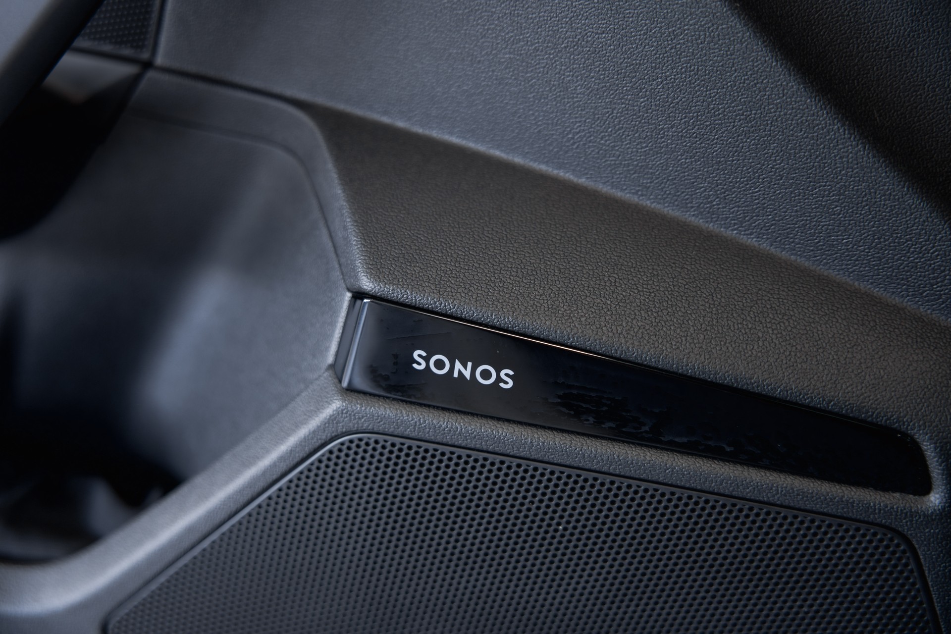 AUDI S3 Sportback TFSI quattro S-tronic-image-24