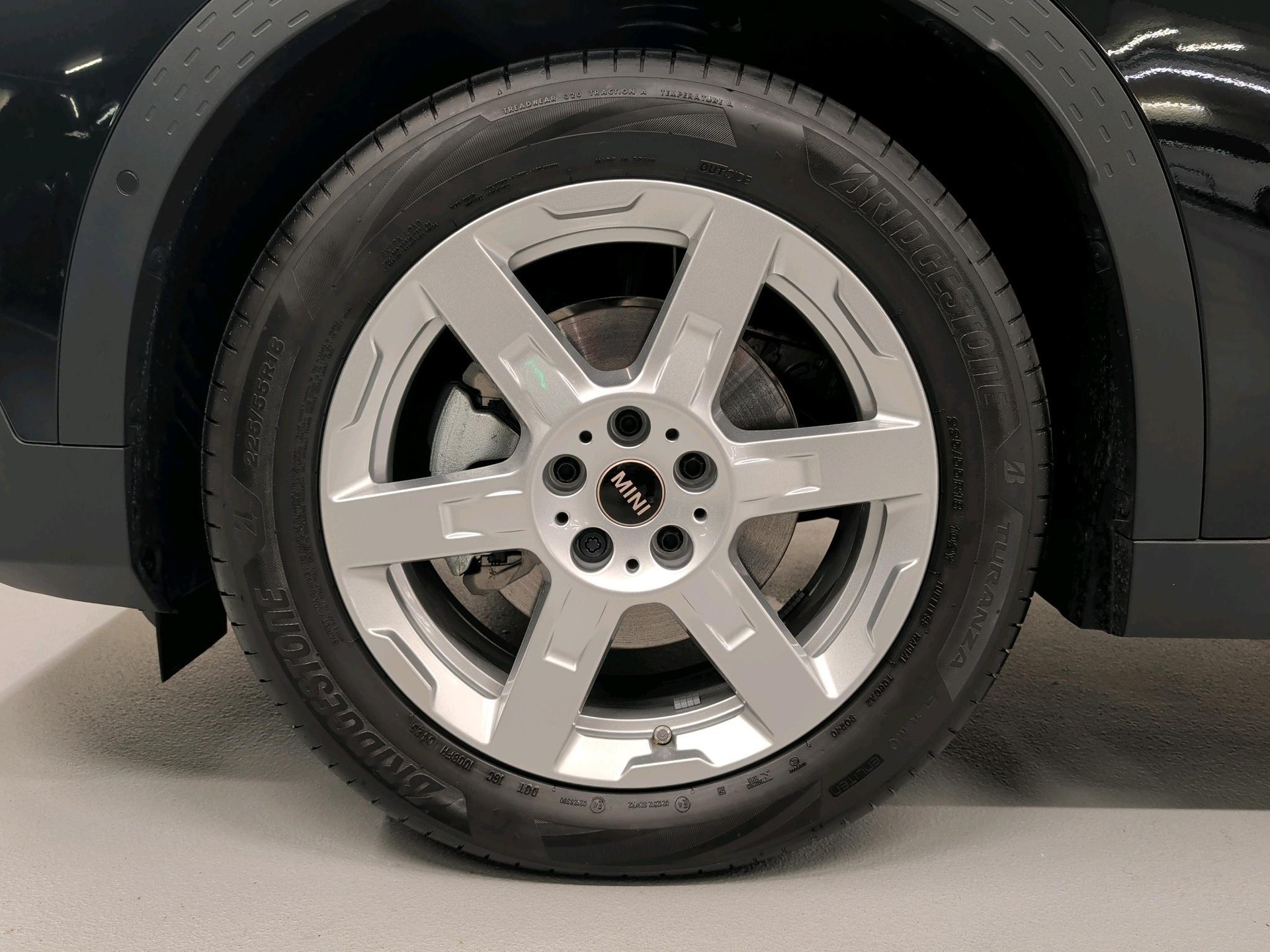 MINI Countryman E-image-7