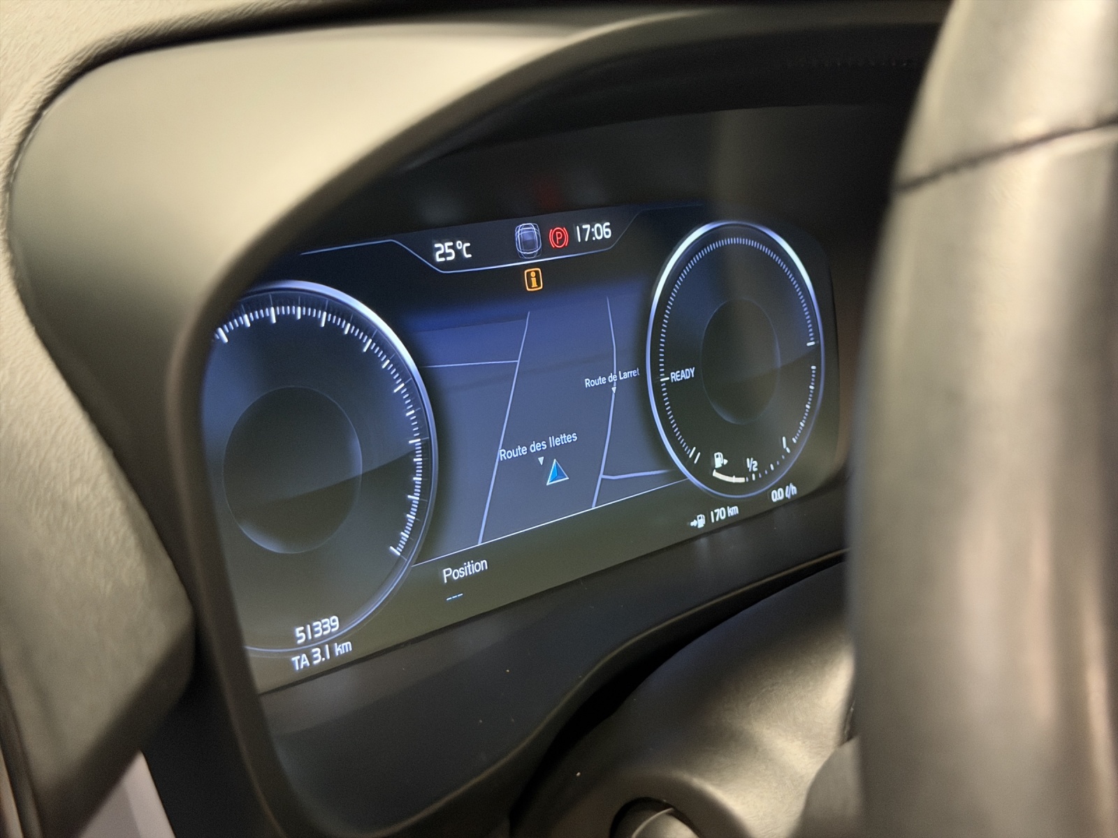 Image VOLVO XC40 XC40 1.5 T4 PiH Plus Dark
