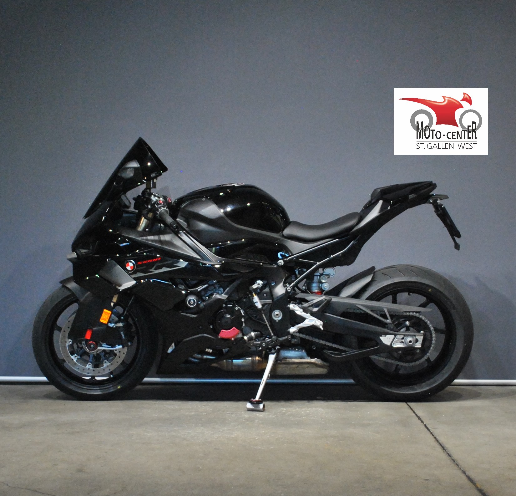 BMW S 1000 RR-showroom-element-2