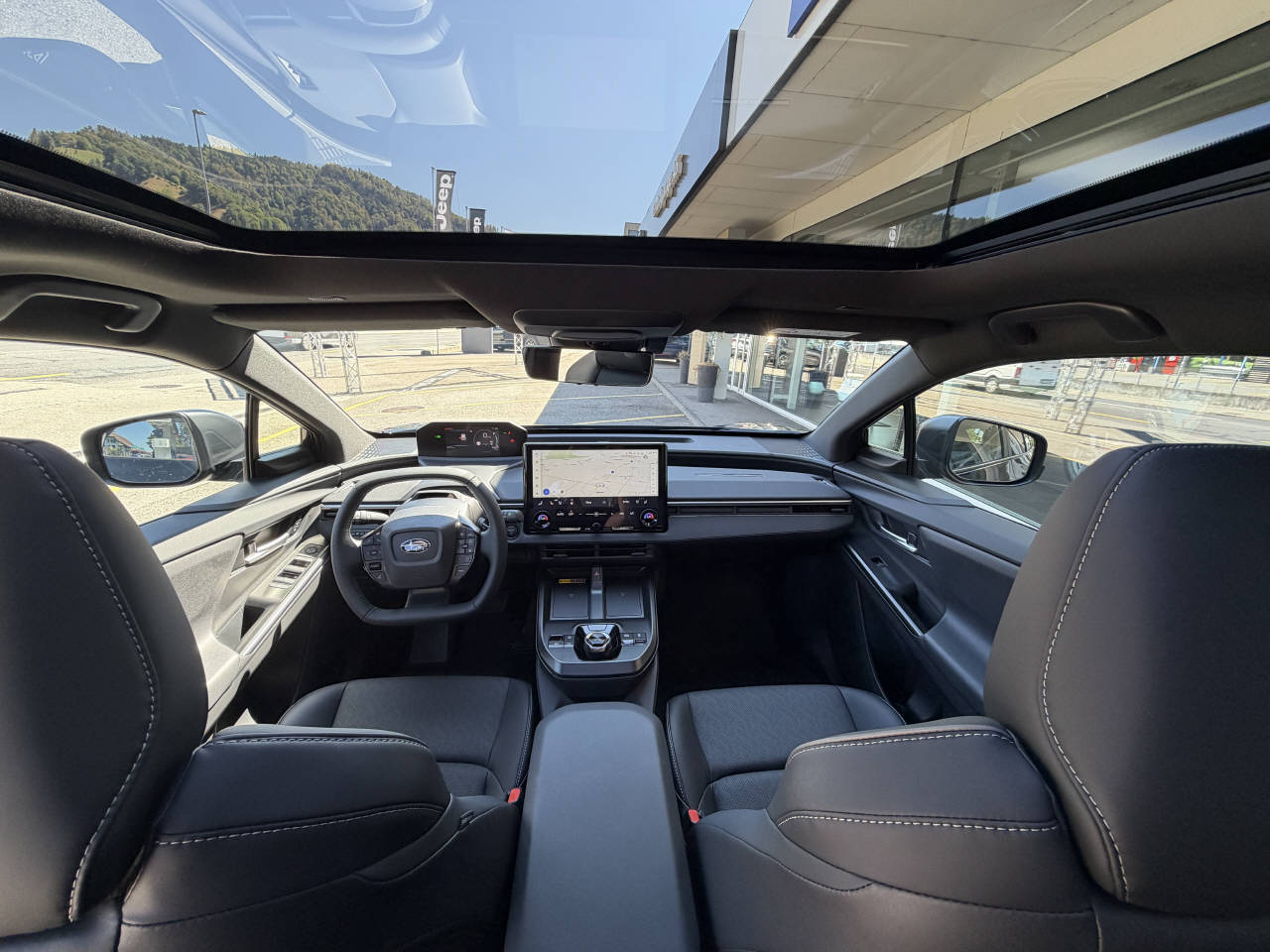 SUBARU E-Outback eV Luxury AWD mit AHK-image-11