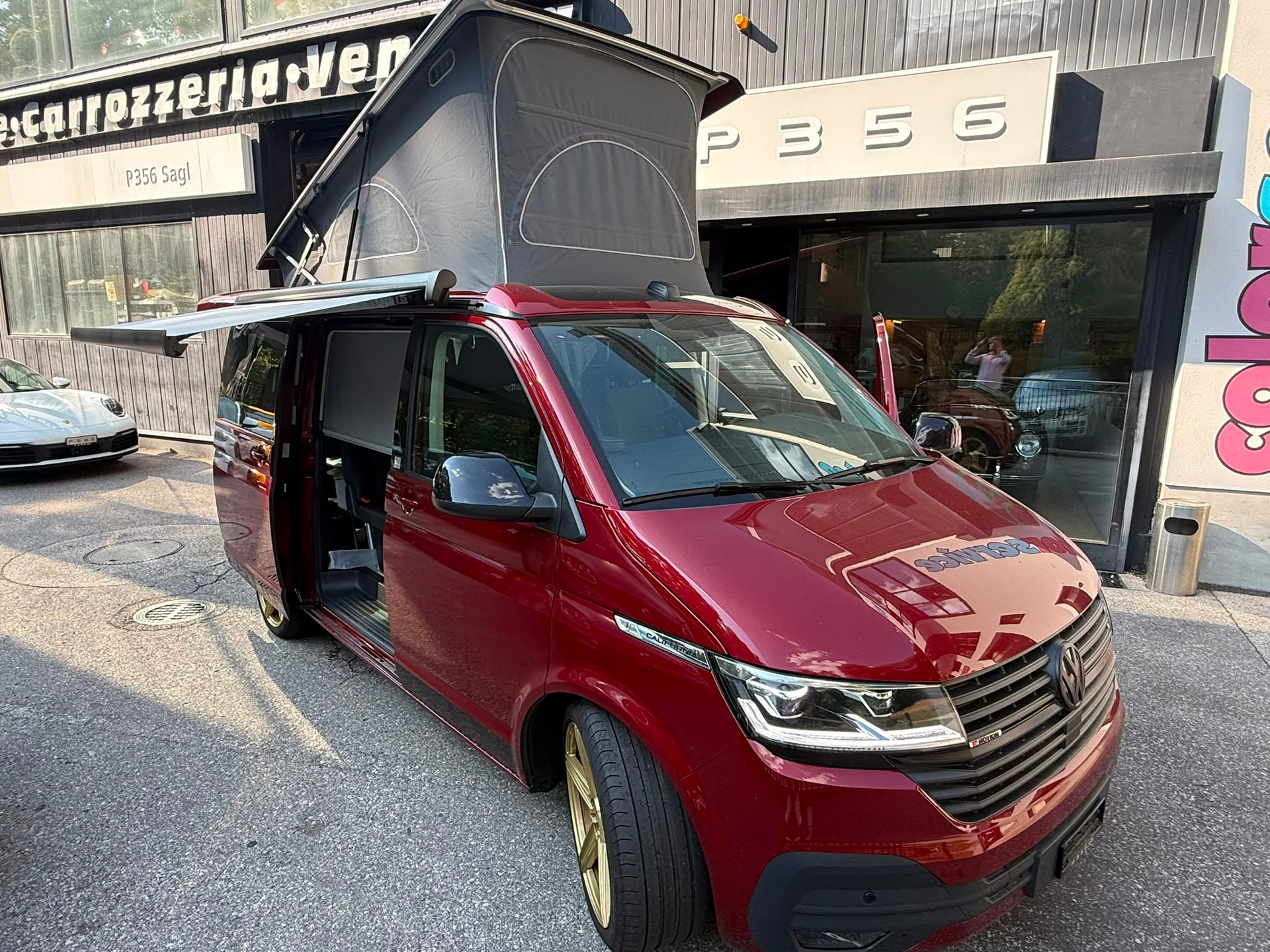 VW T6.1 California 2.0 Bi-TDI Beach DSG 4 MOTION-image-5