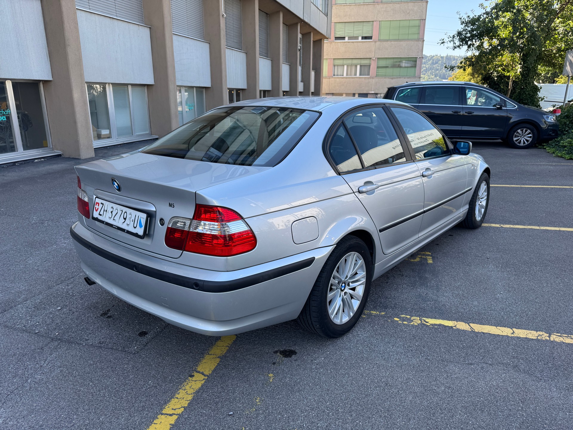 BMW 316i Advantage-image-4