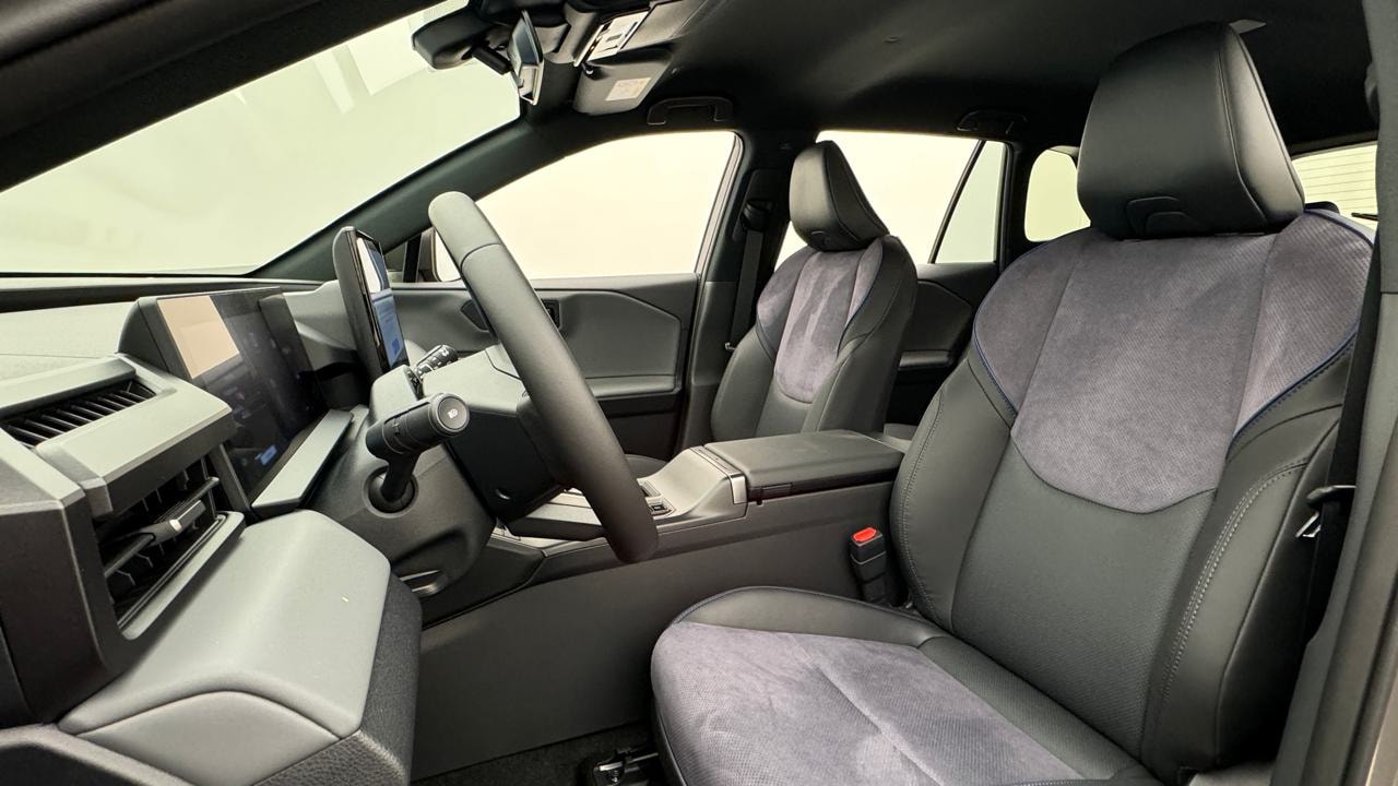 TOYOTA RAV-4 2.5 HSD Style e-CVT AWD-image-4