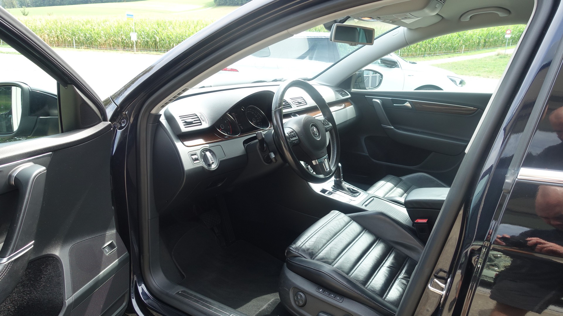VW Passat Variant 3.6 FSI Highline 4Motion DSG-image-8