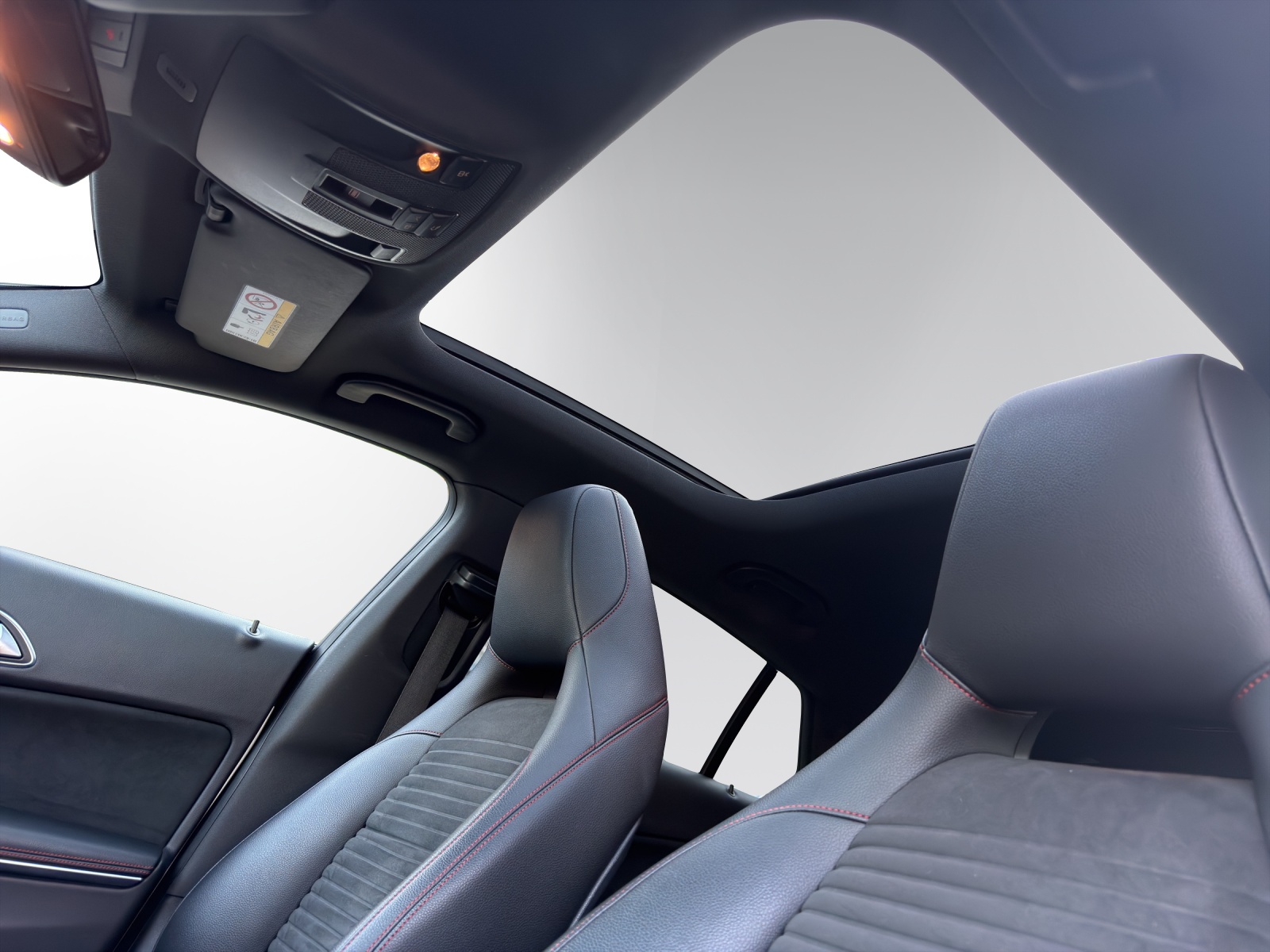 Image MERCEDES-BENZ CLA-220 CLA 220 AMG Line 4Matic