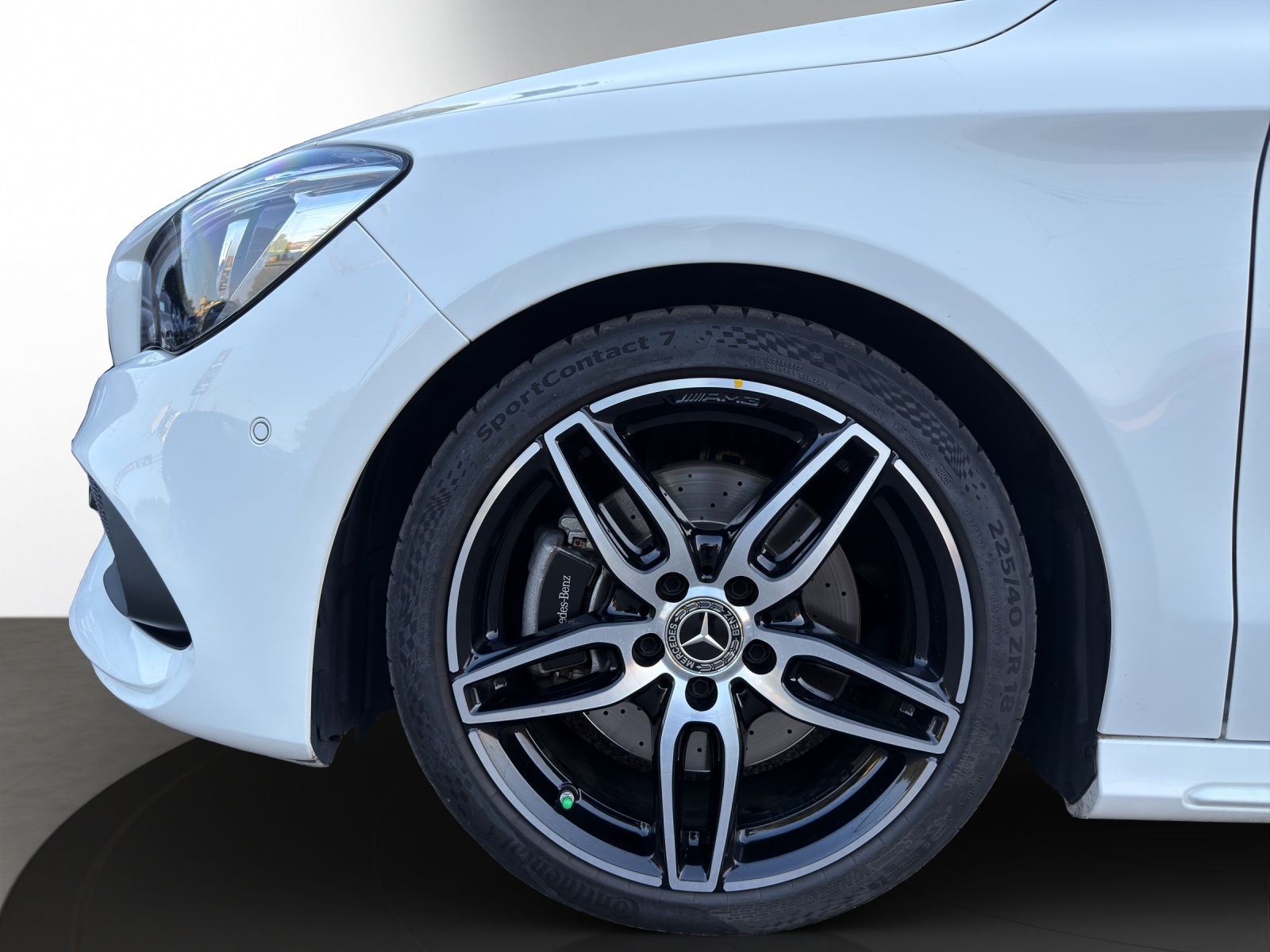 Image MERCEDES-BENZ CLA-220 CLA 220 AMG Line 4Matic