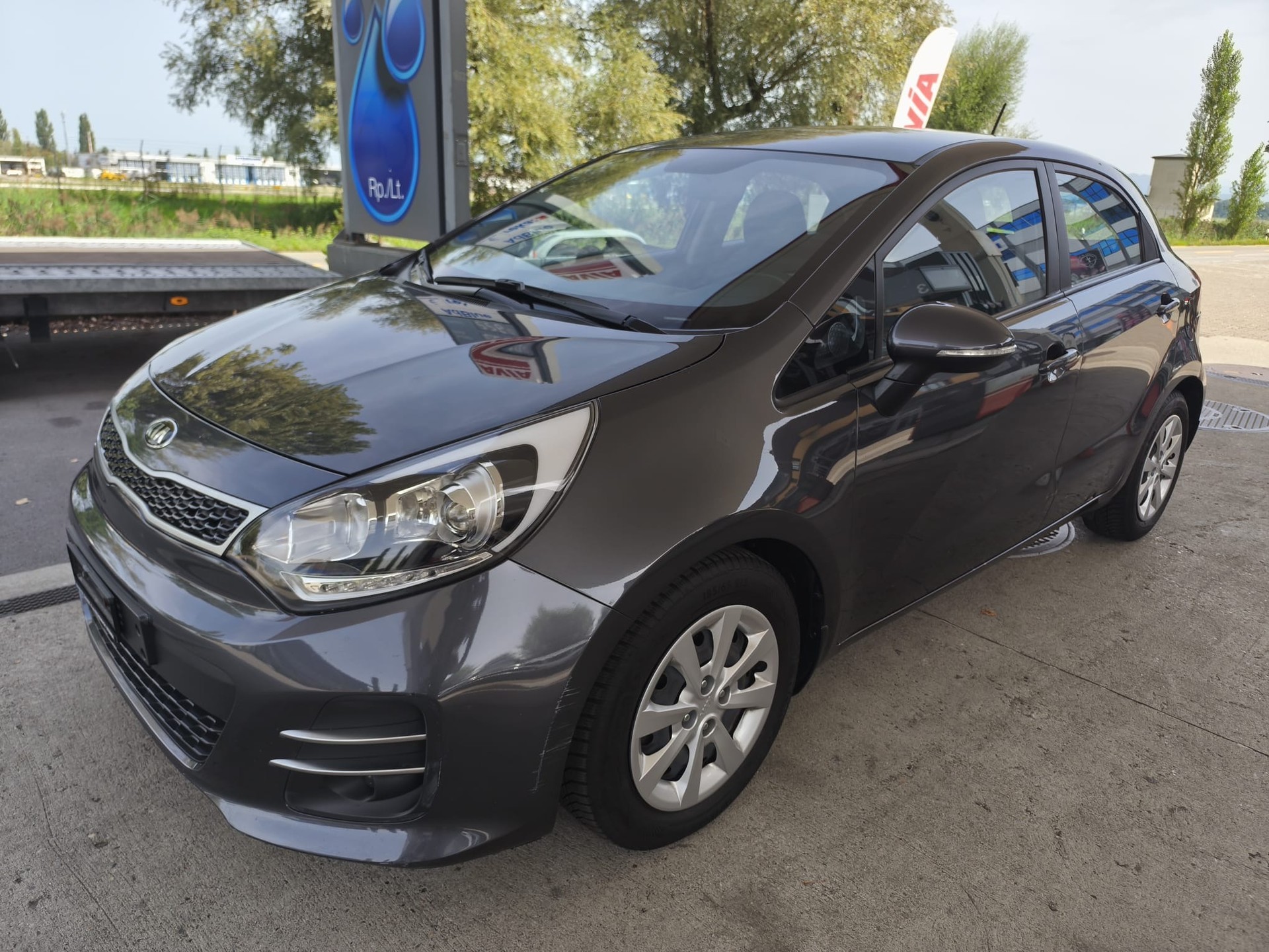 KIA Rio 1.4 CVVT Trend-image-1
