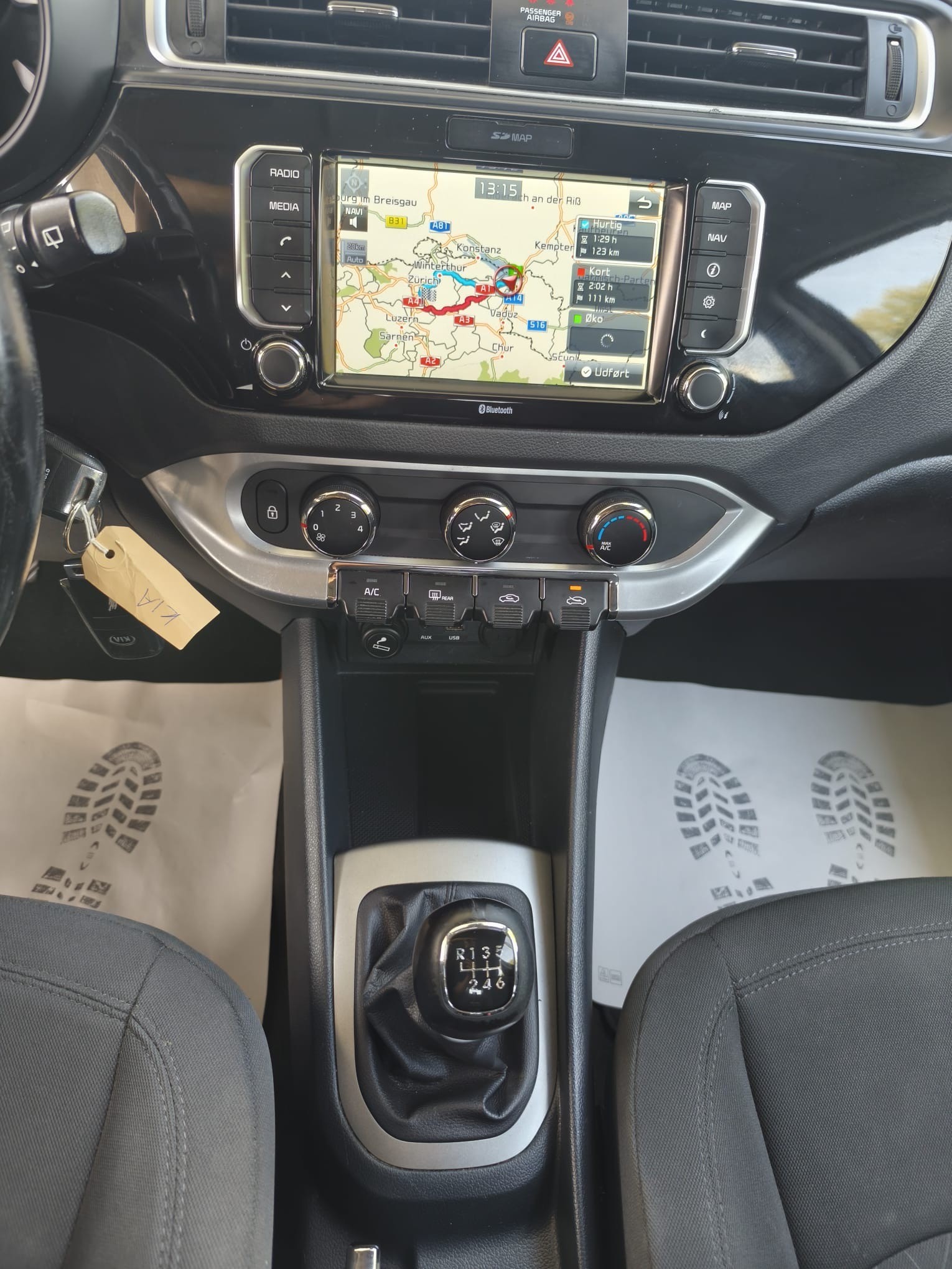 KIA Rio 1.4 CVVT Trend-image-18