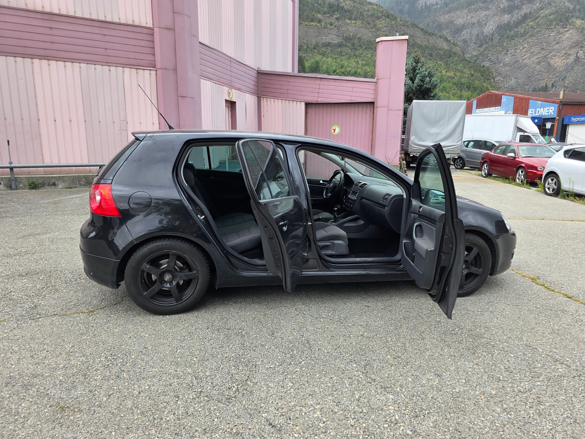 VW Golf 1.4 TSI GT Sport-image-12