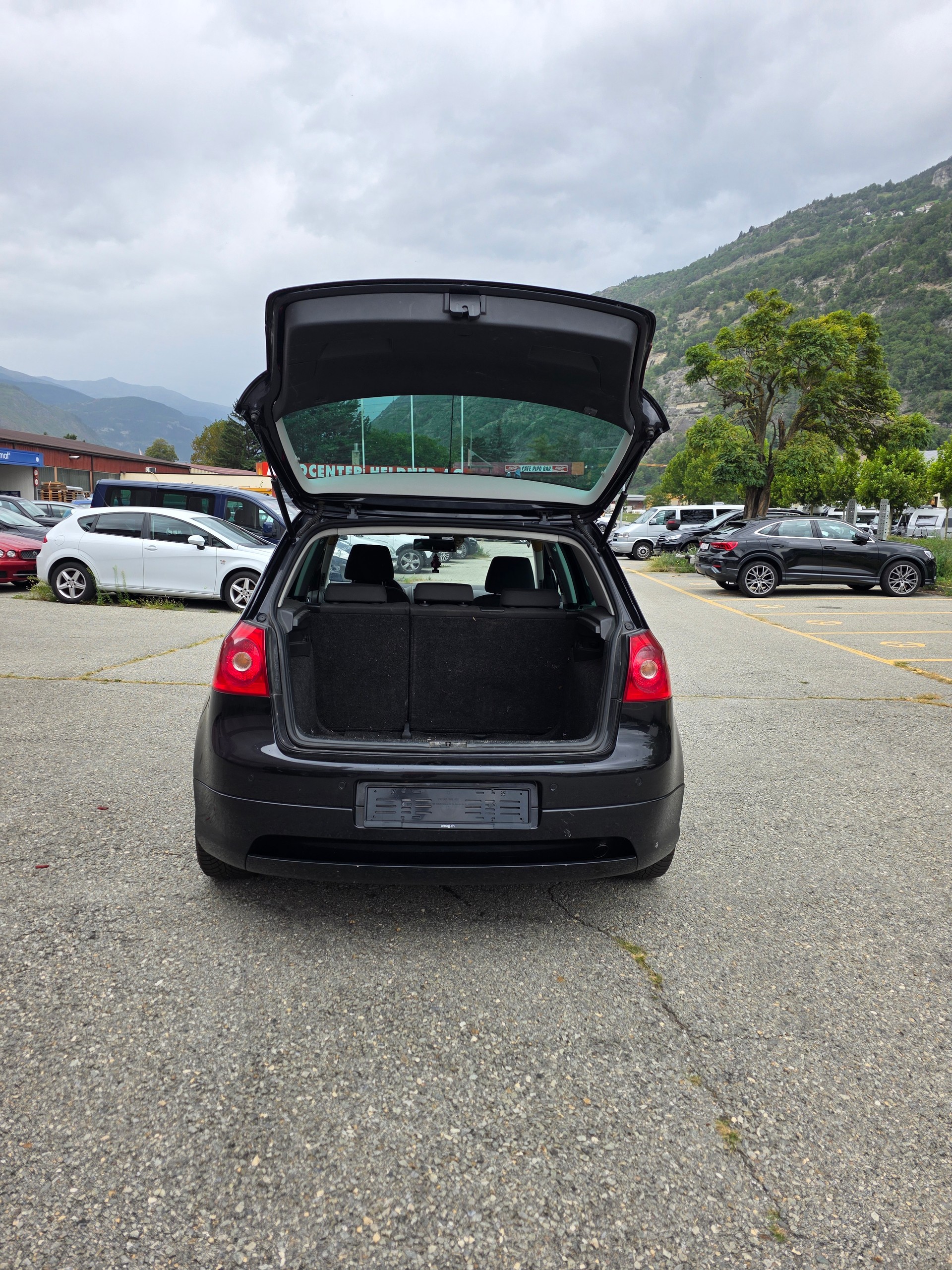 VW Golf 1.4 TSI GT Sport-image-7
