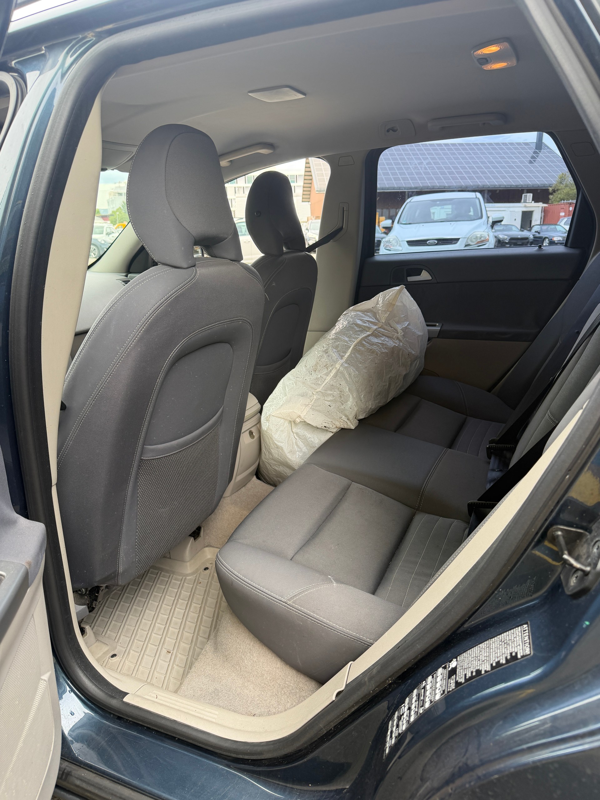 VOLVO V50 T5 Kinetic-image-13