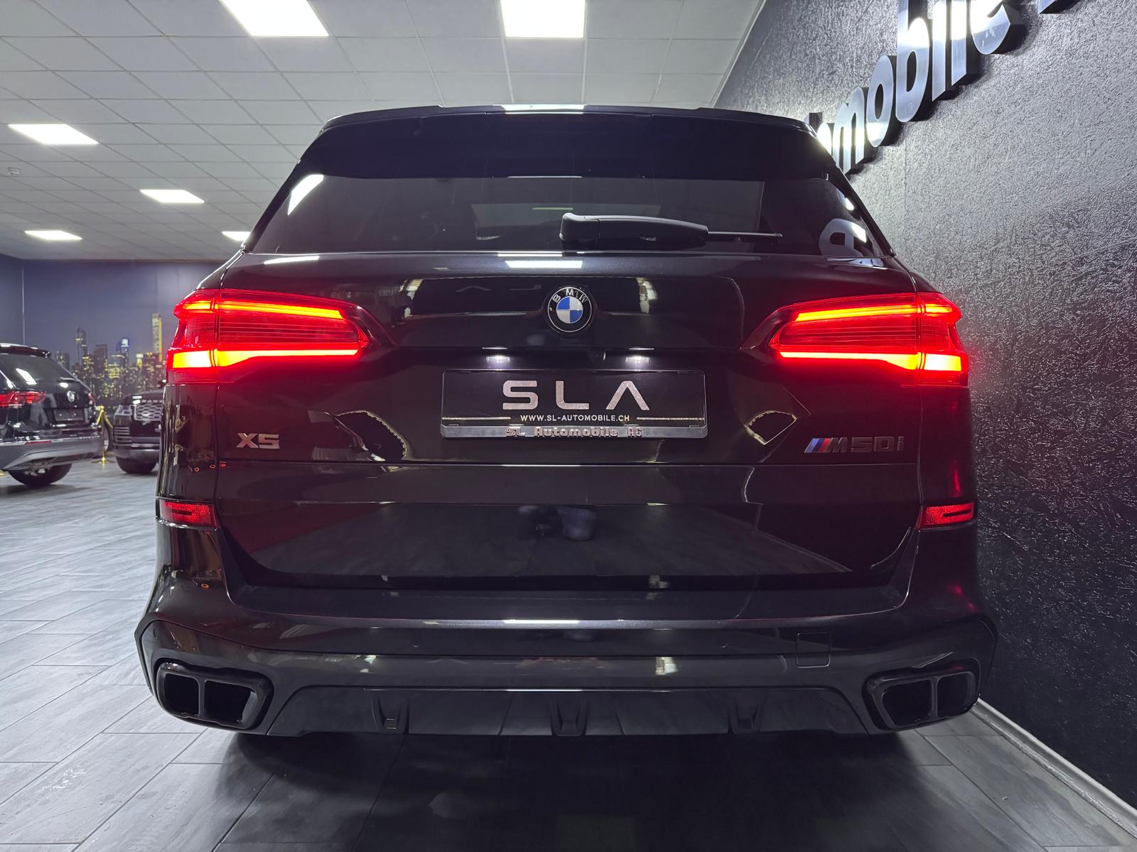 BMW X5 xDrive M50i Steptronic / Panorama / Vollausstattung-image-5