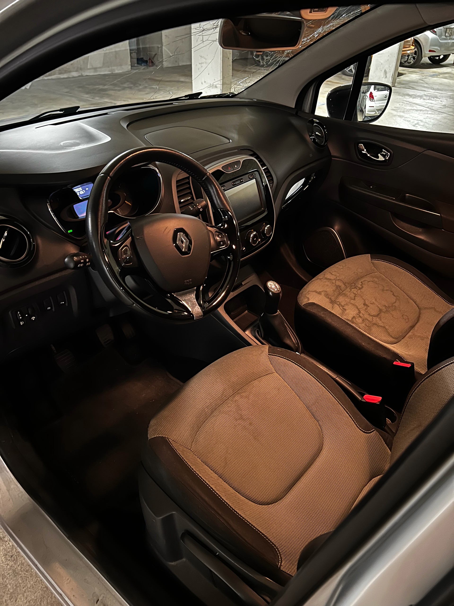 RENAULT 0.9 TCe Dynamique S/S-image-3