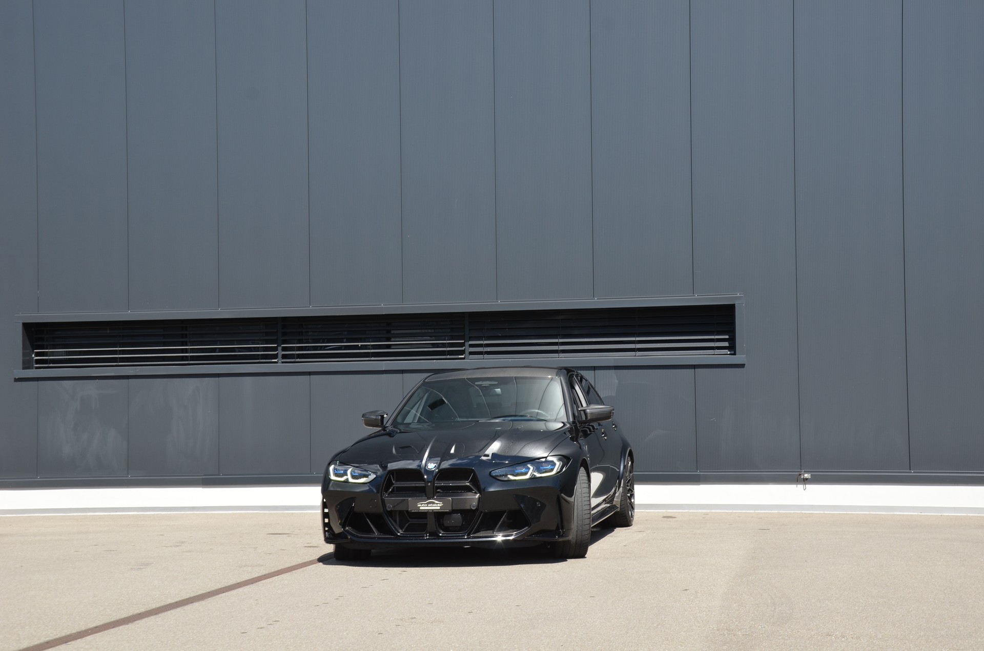 BMW M3 Competition M xDrive-image-4