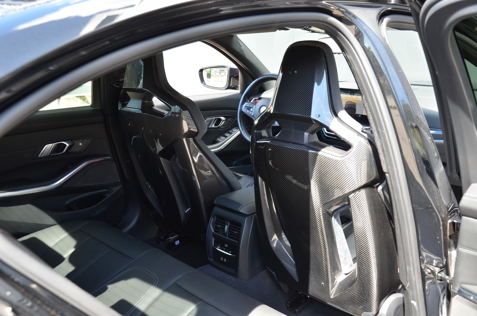 BMW M3 Competition M xDrive-image-16