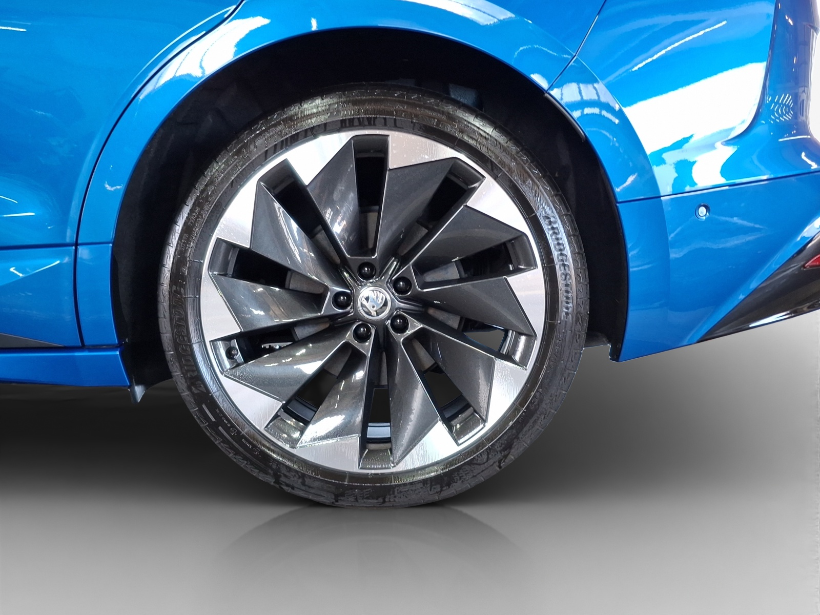SKODA Enyaq iV 80x SportLine-image-15
